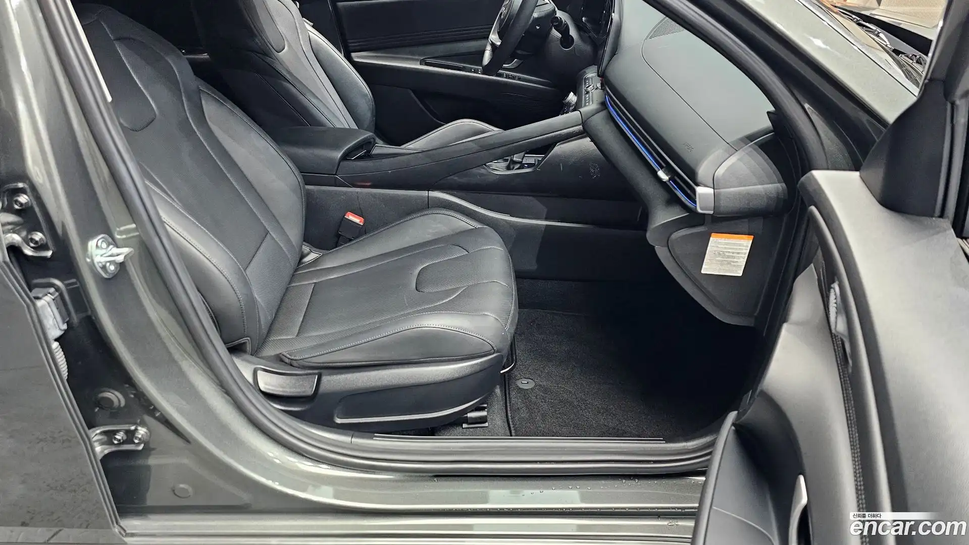AVANTE Hyundai 2025.0-INNER-036