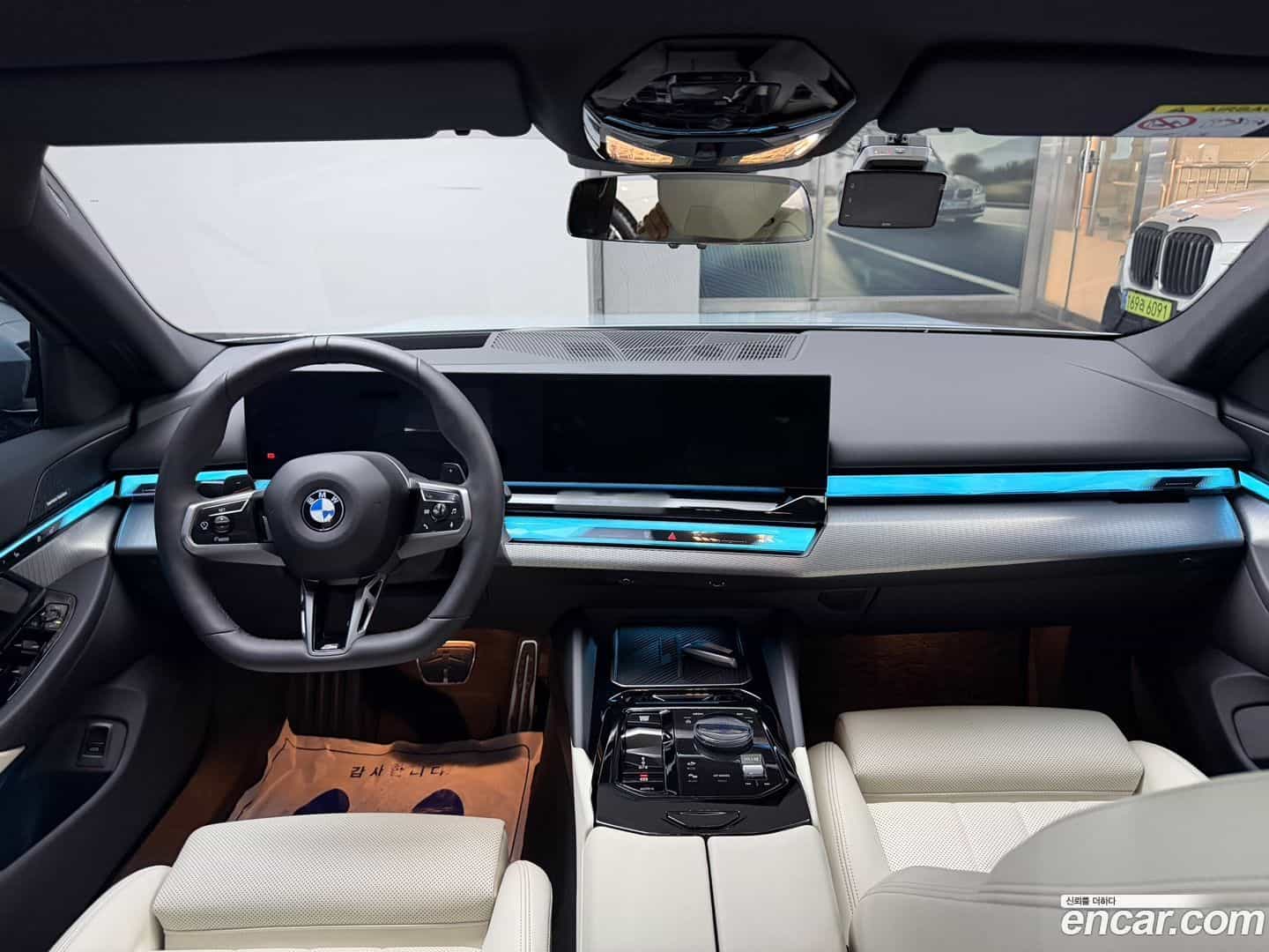 5-Series BMW 2025.9-INNER-007