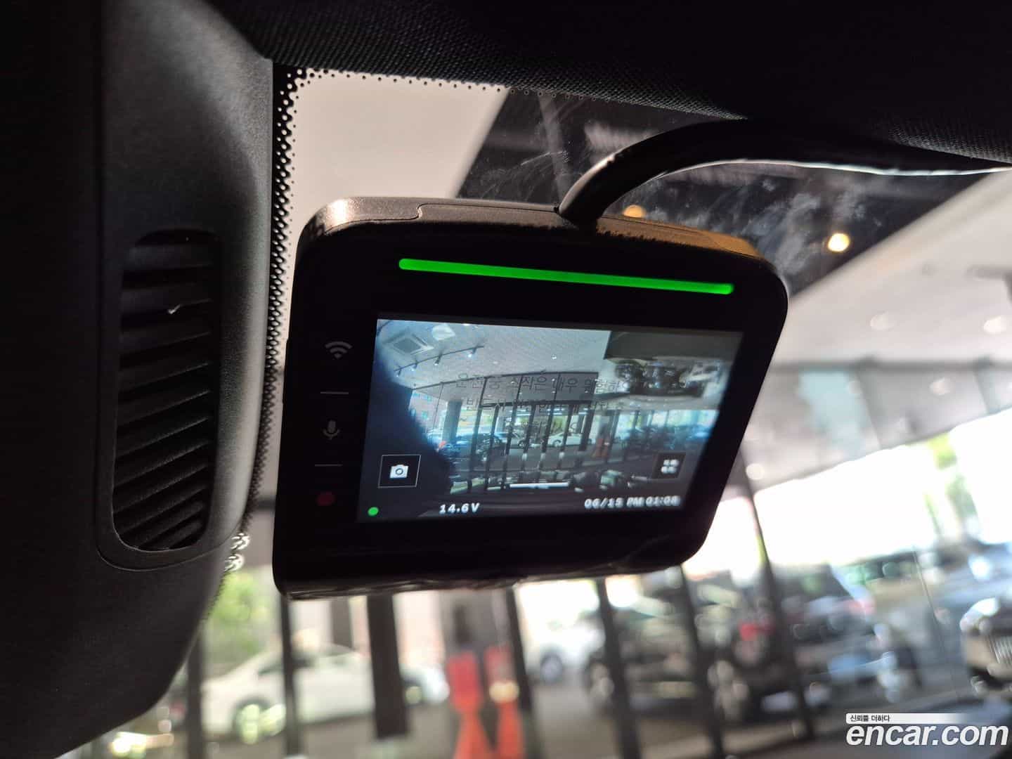 E-Class Mercedes-Benz 2025.11-OPTION-024