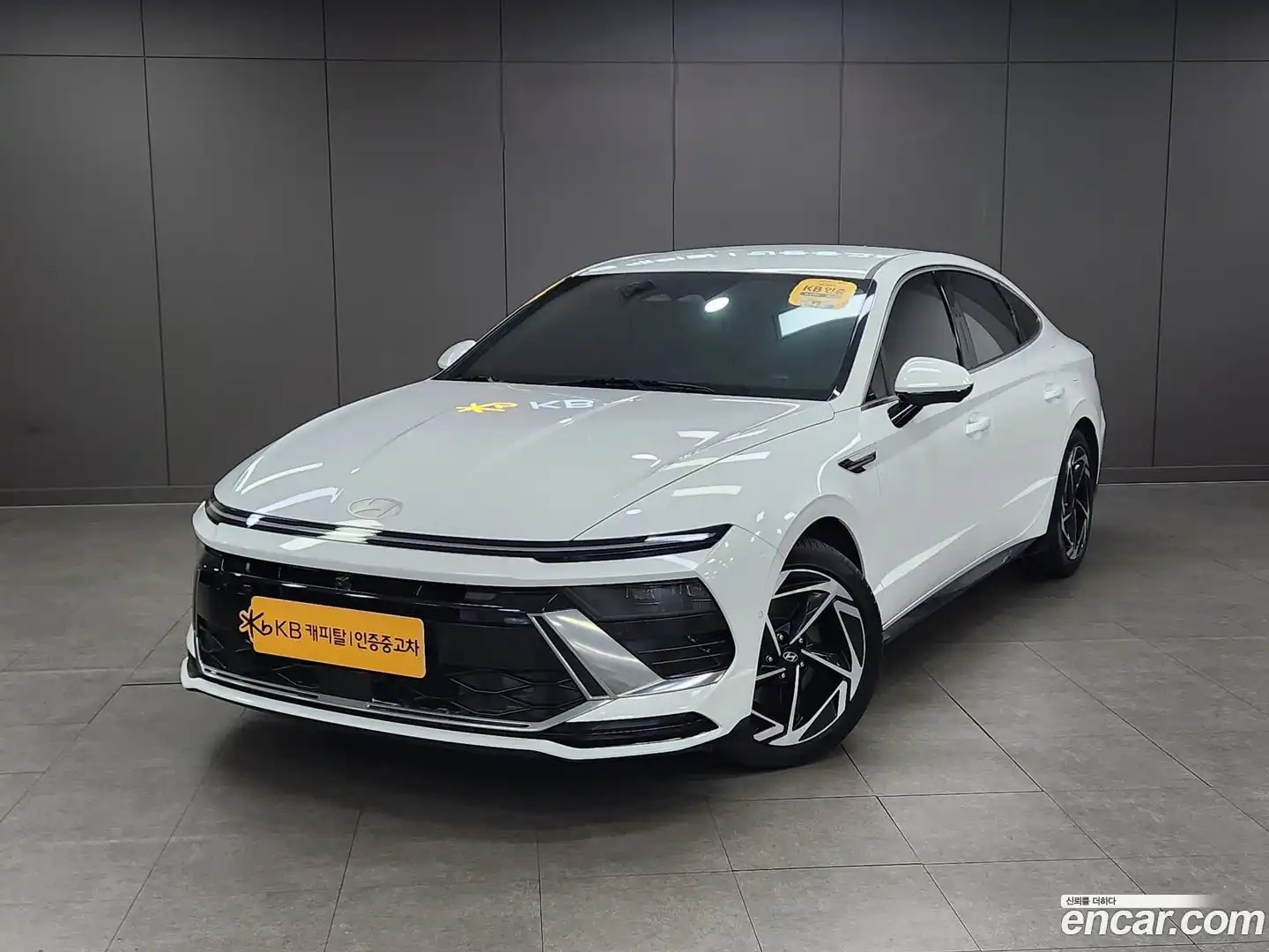 Sonata Hyundai 2024.11-OUTER-001