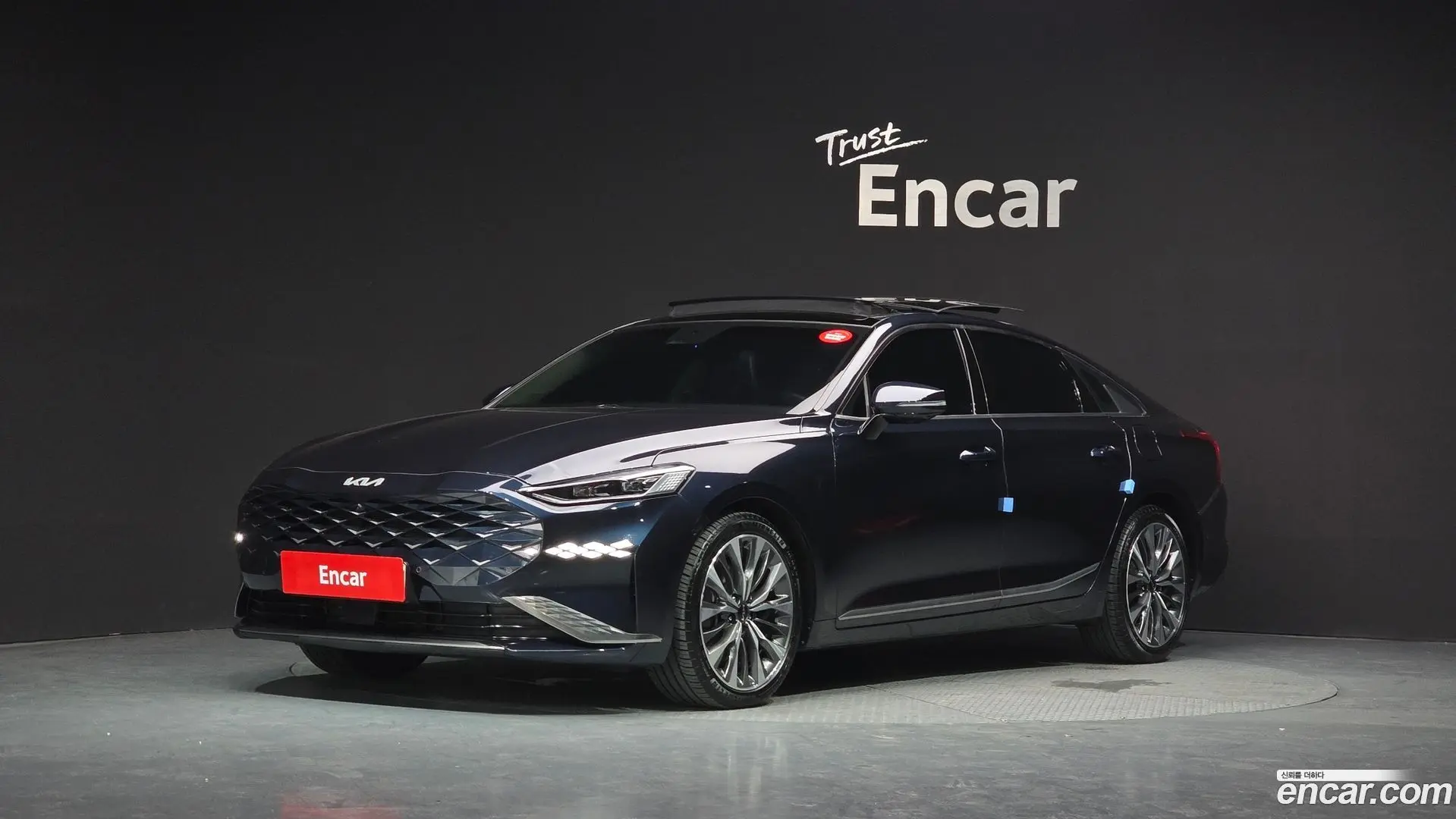 Main__Slider__Photo:K8 Kia 2021.11-0