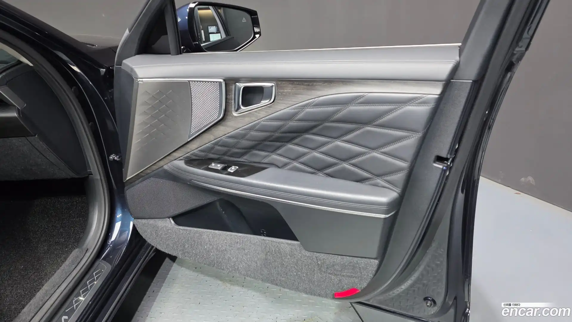 K8 Kia 2021.11-INNER-034