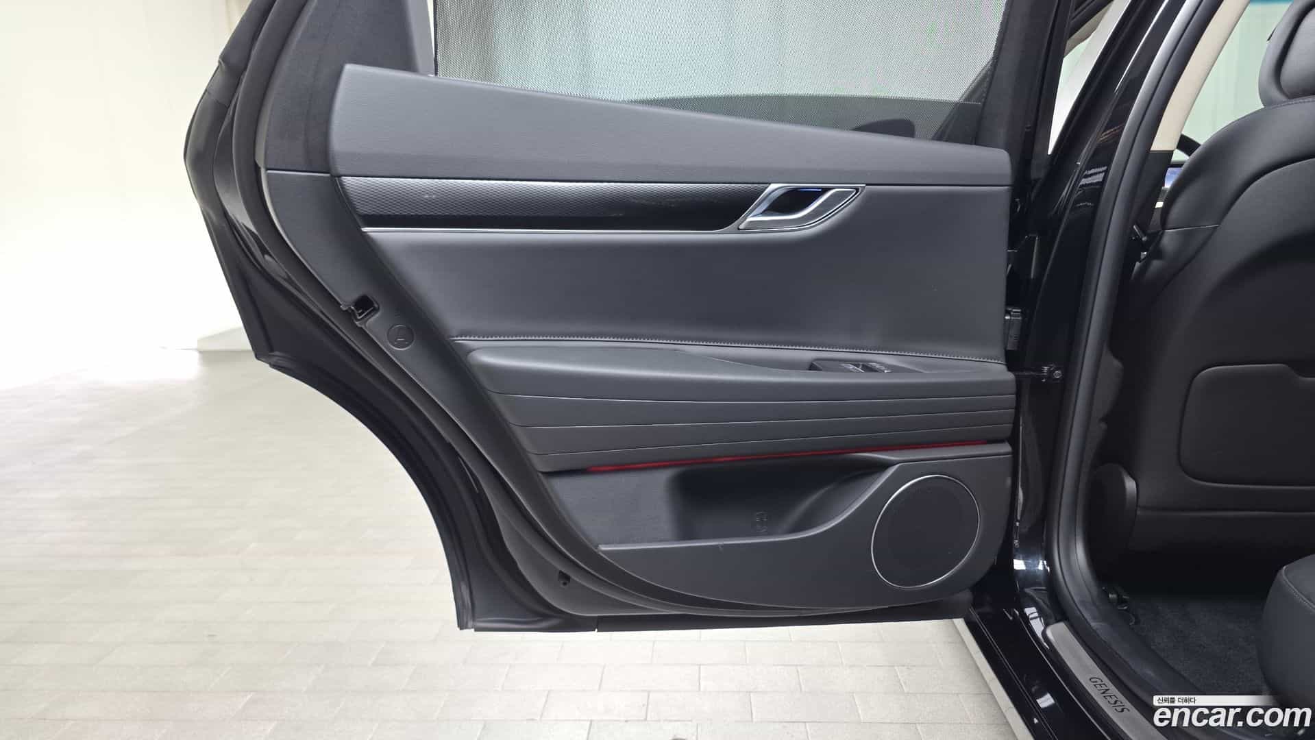 G80 Genesis 2025.5-INNER-035