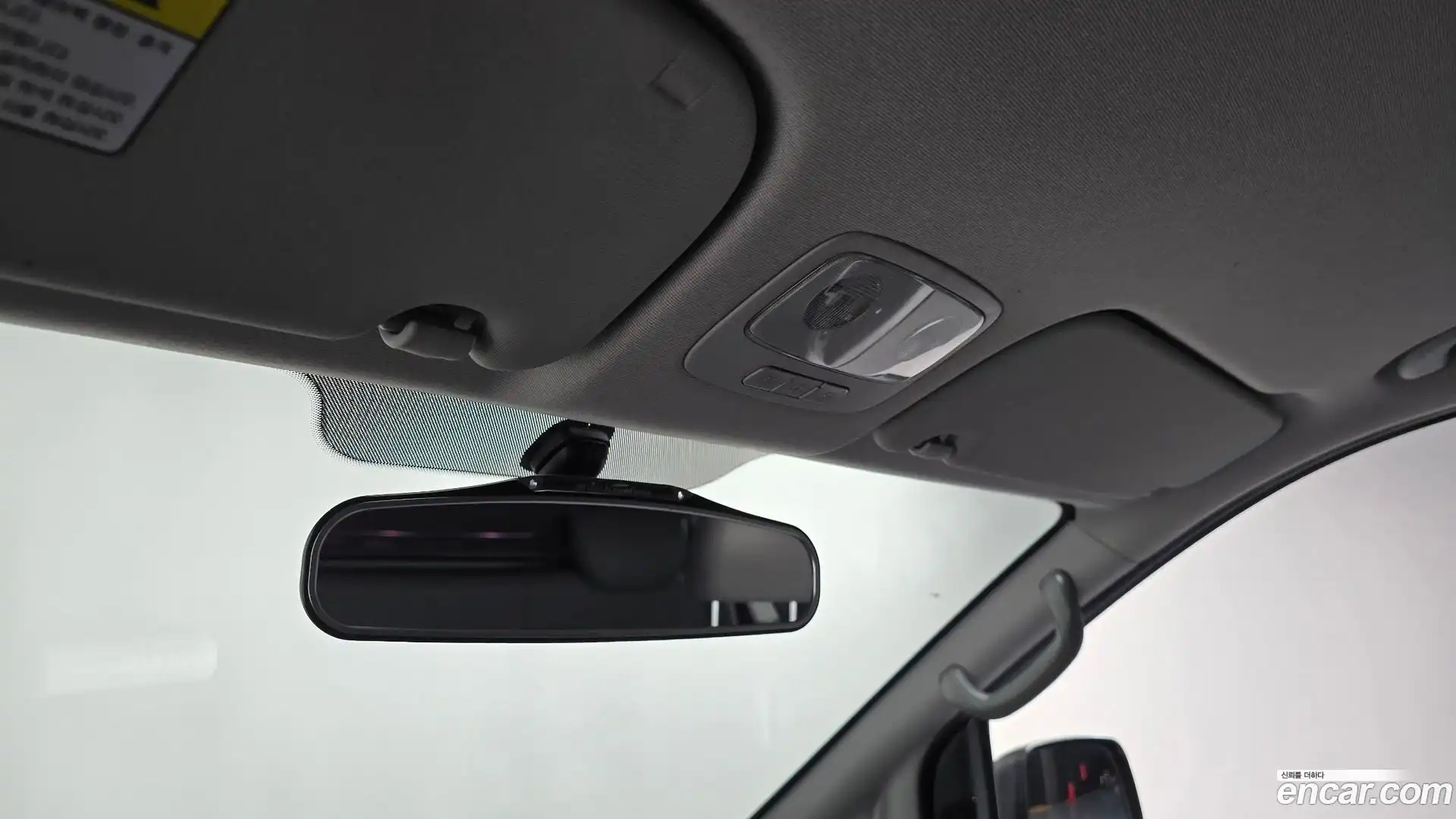 Starex Hyundai 2017.6-OPTION-022