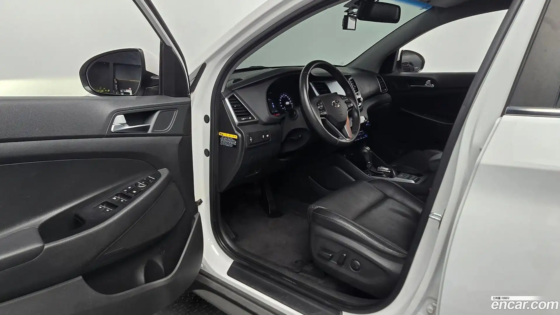 Tucson Hyundai 2016.11-INNER-010
