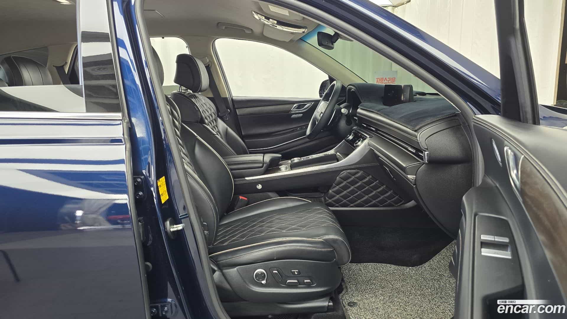 GV80 Genesis 2022.9-INNER-036