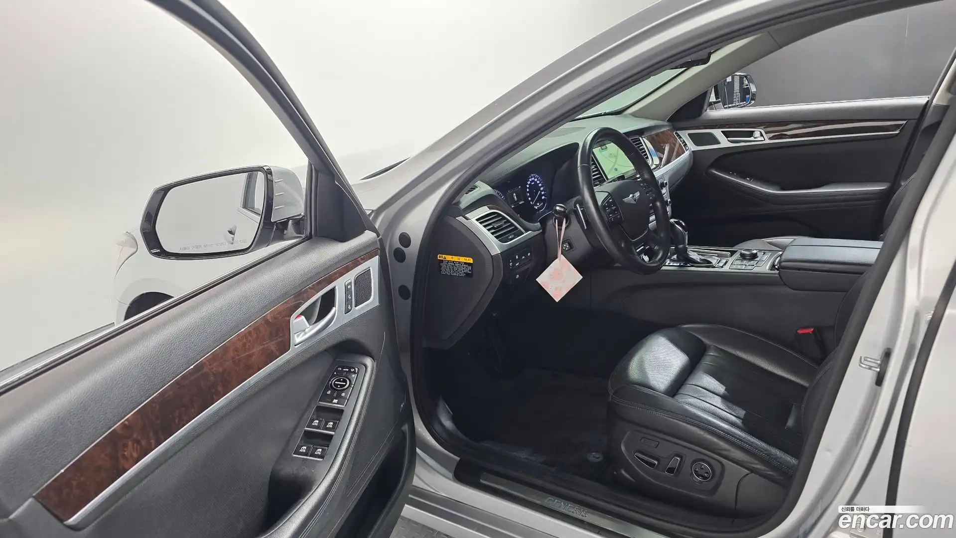 Genesis Hyundai 2014.9-OPTION-045