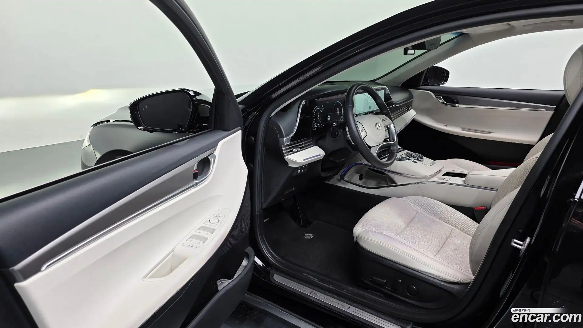 Grandeur Hyundai 2022.7-INNER-010