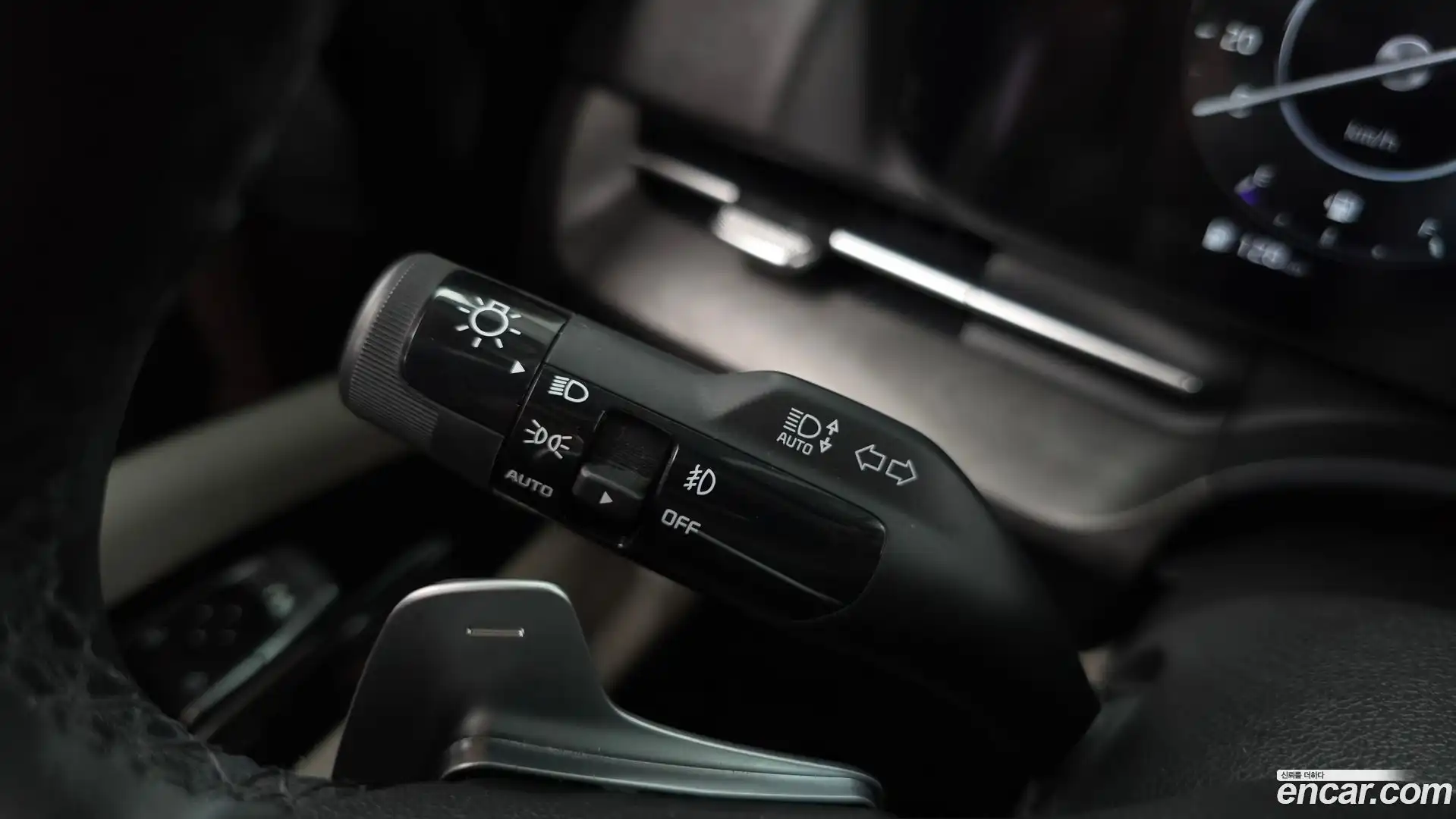 Canival Kia 2021.3-OPTION-023