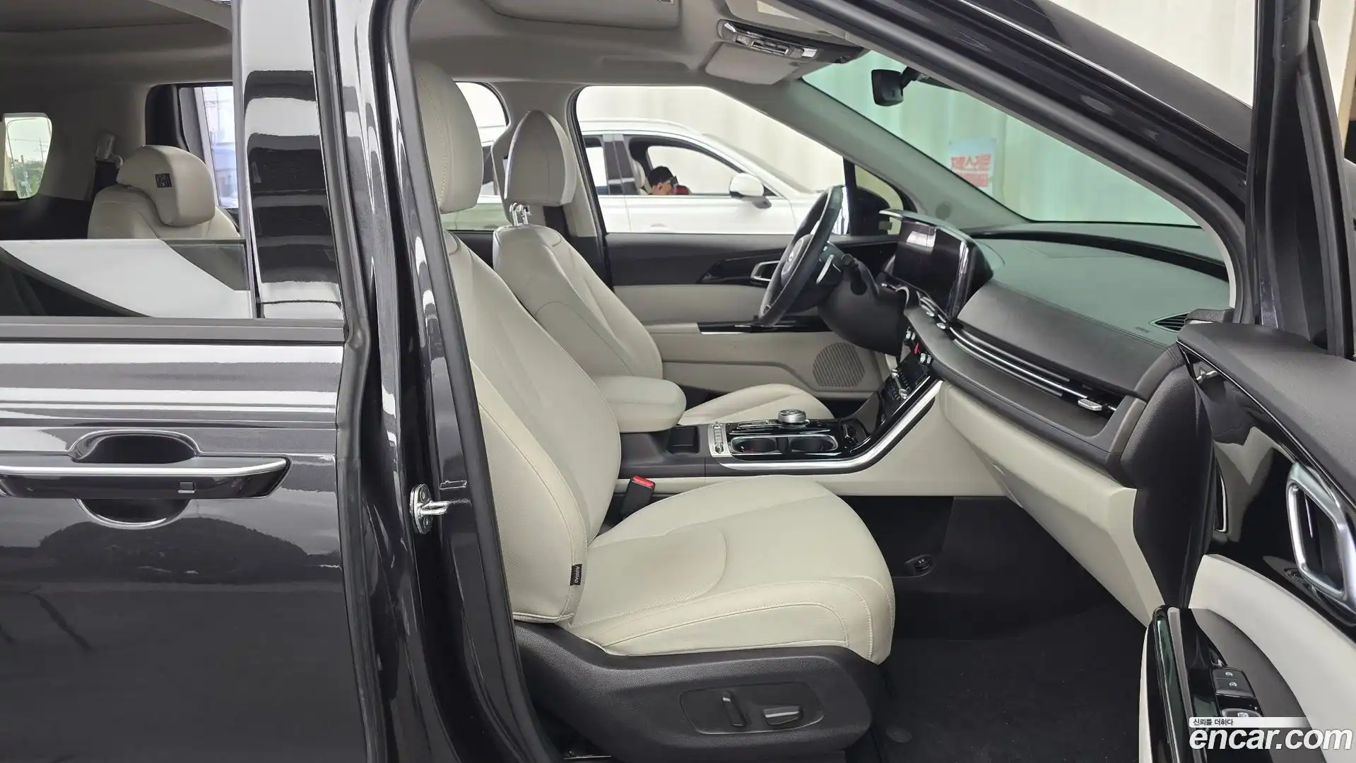 Canival Kia 2021.3-INNER-036