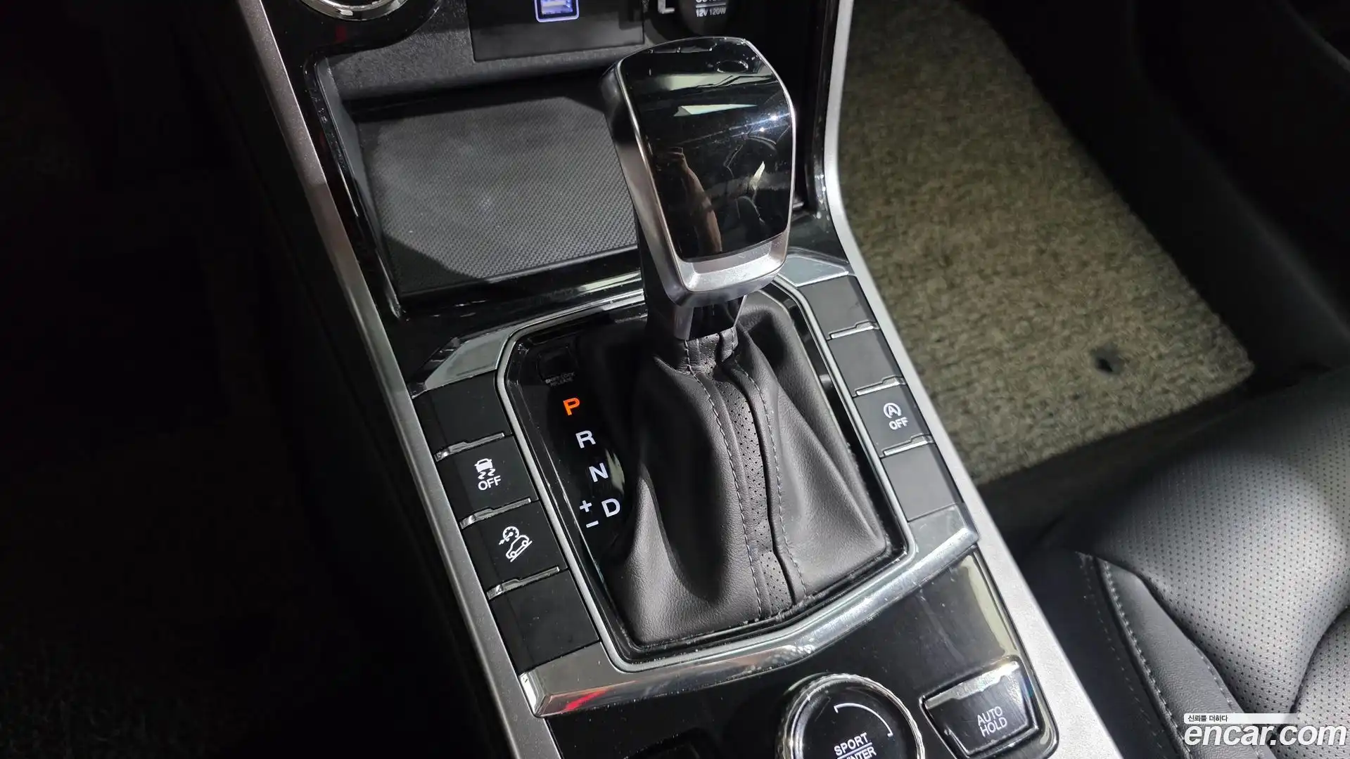 KORANDO KG Mobility 2021.5-INNER-009