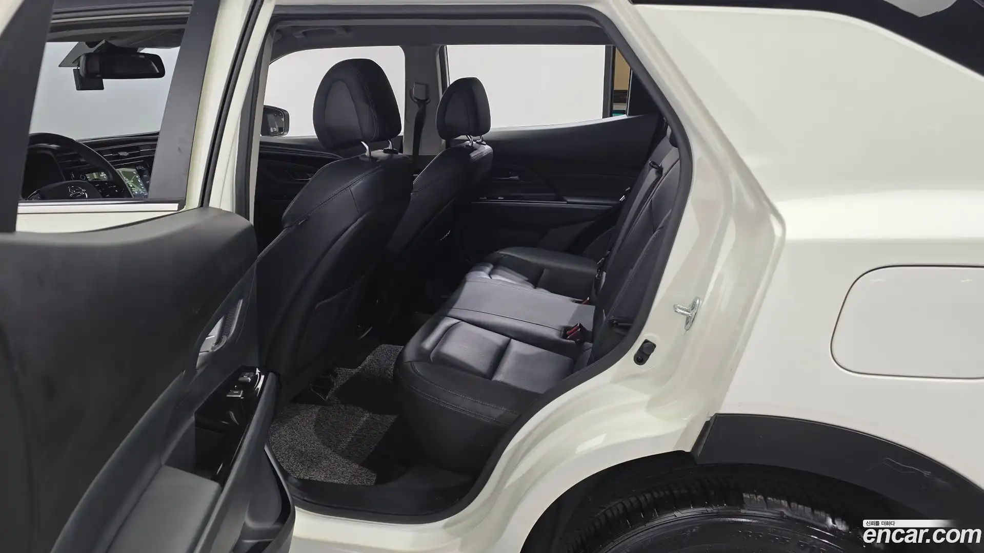 KORANDO KG Mobility 2021.5-OPTION-015