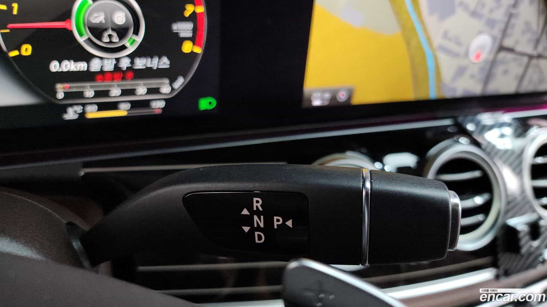 E-Class Mercedes-Benz 2017.0-INNER-009