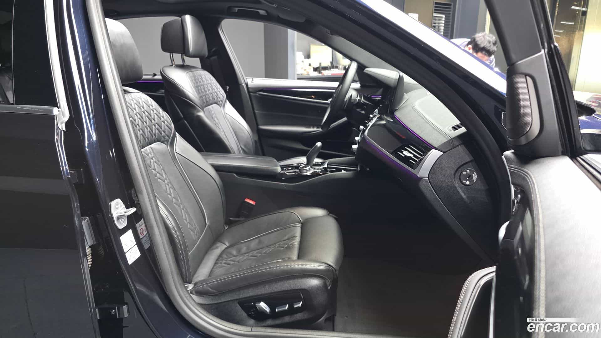 5-Series BMW 2022.4-OPTION-015