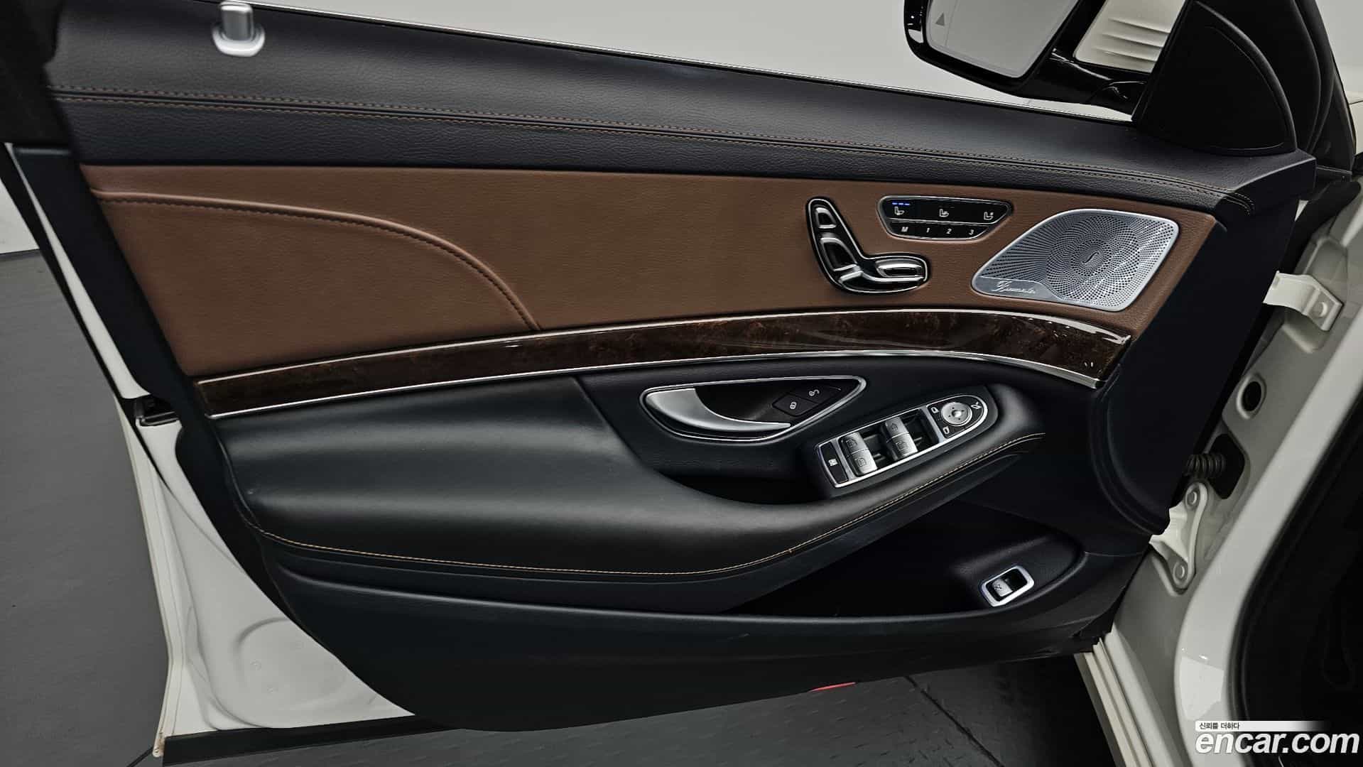 S-Class Mercedes-Benz 2018.4-INNER-034
