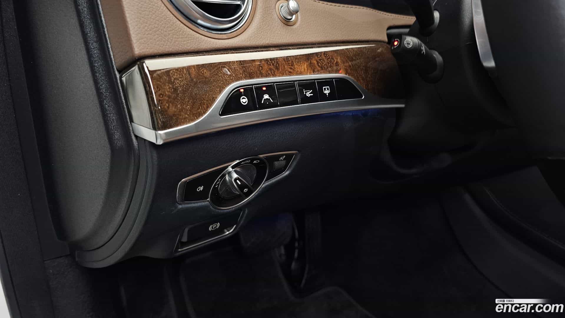 S-Class Mercedes-Benz 2018.4-OPTION-043
