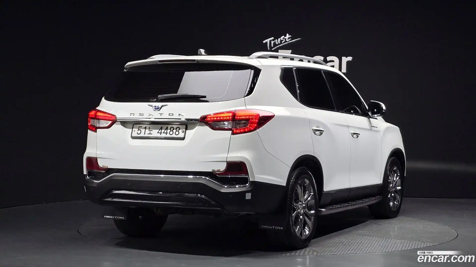 Rexton KG Mobility 2017.6-OUTER-002