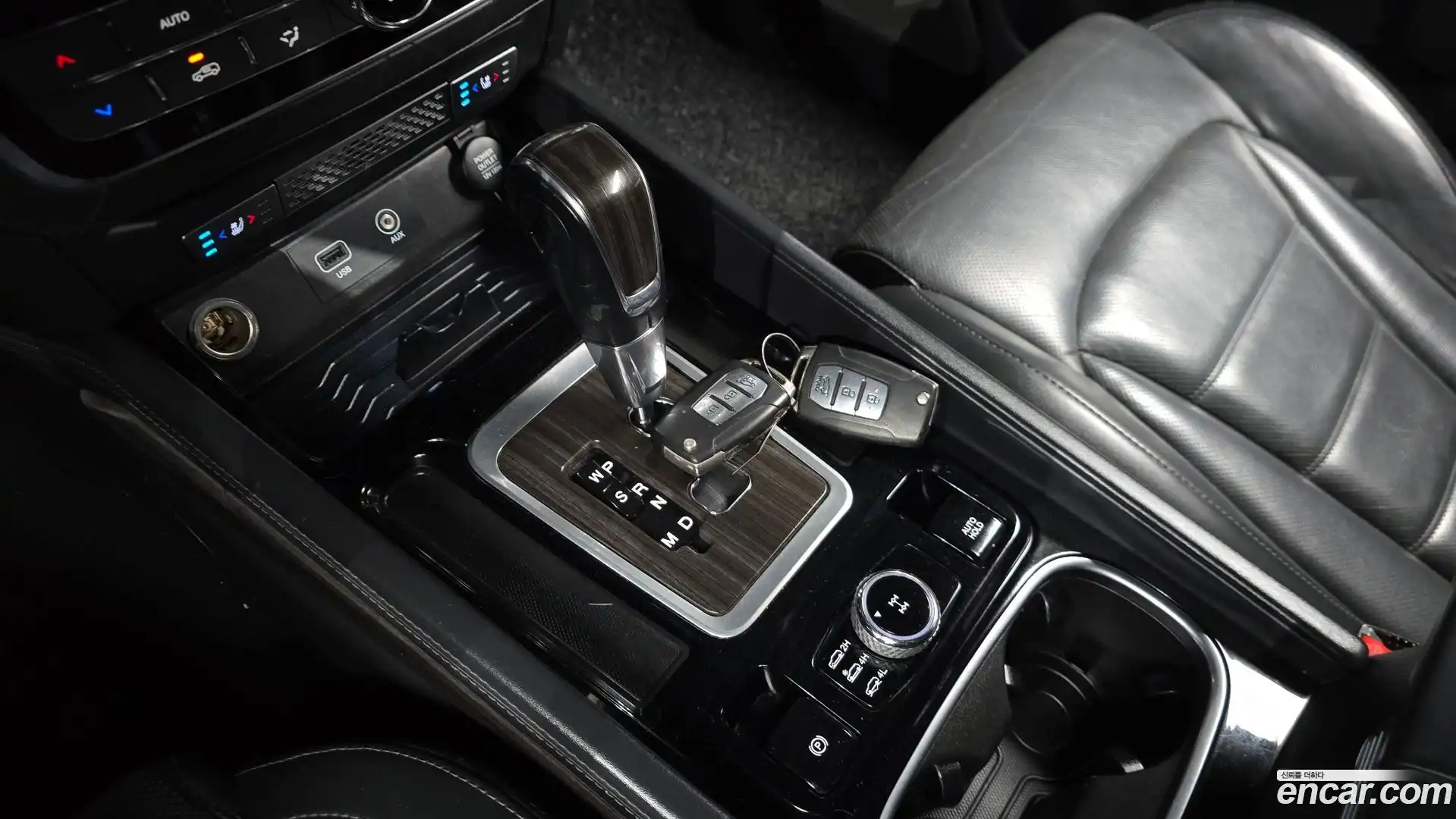 Rexton KG Mobility 2017.6-INNER-009