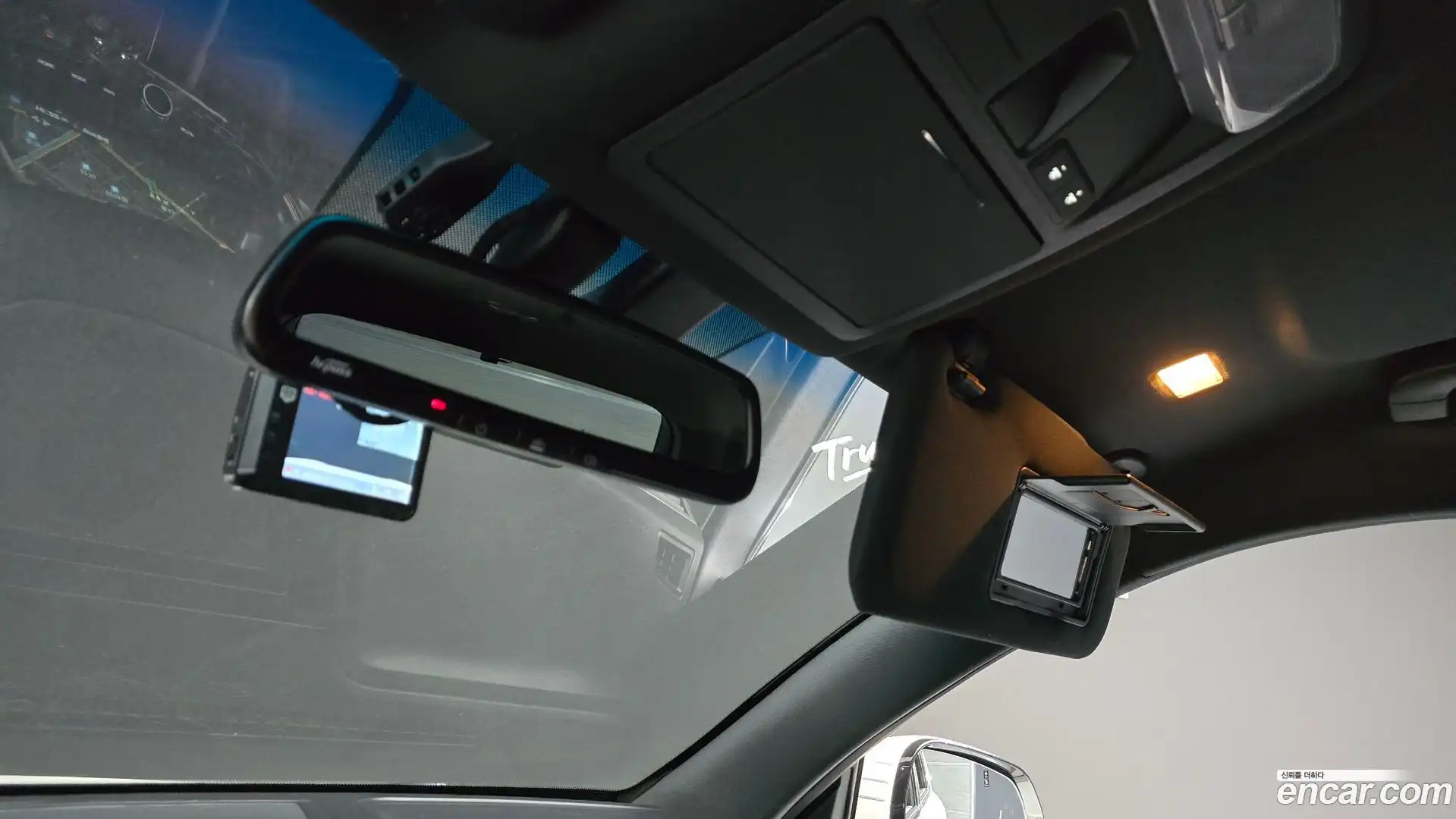 Rexton KG Mobility 2017.6-OPTION-023