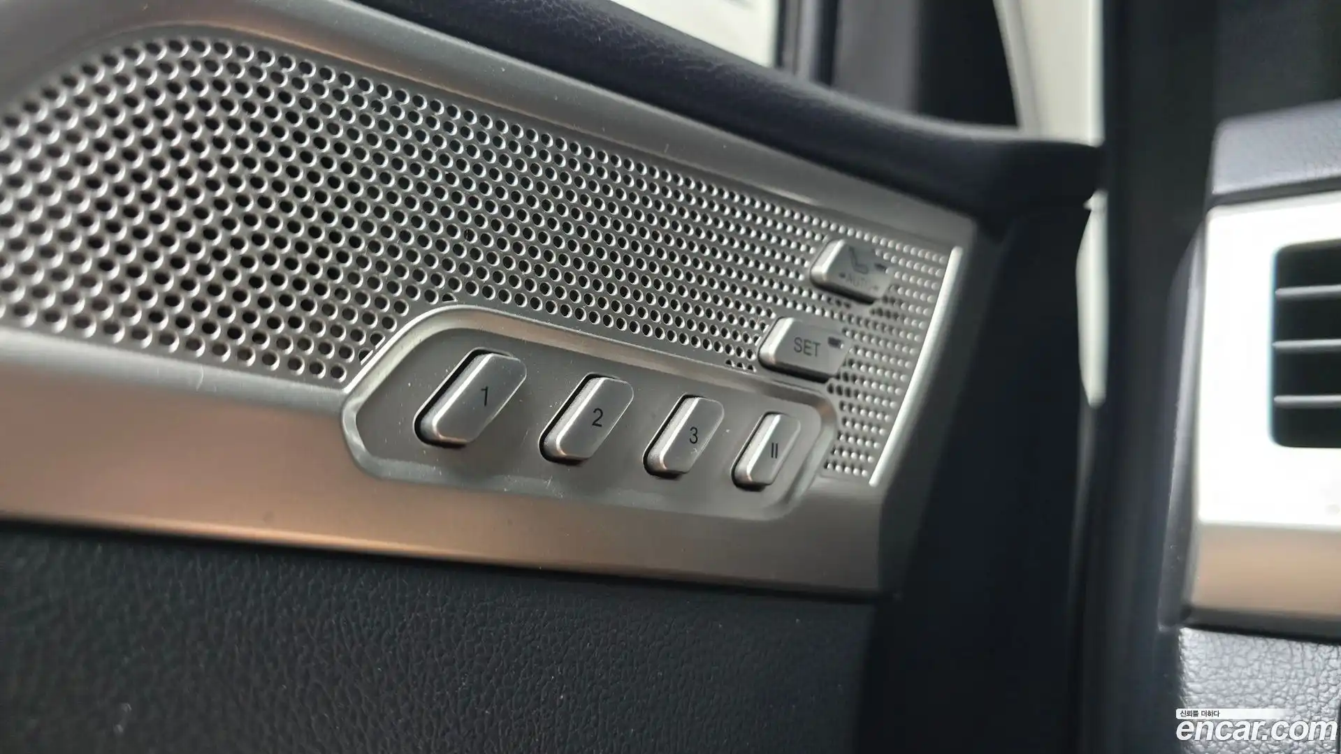 Rexton KG Mobility 2017.6-OPTION-041