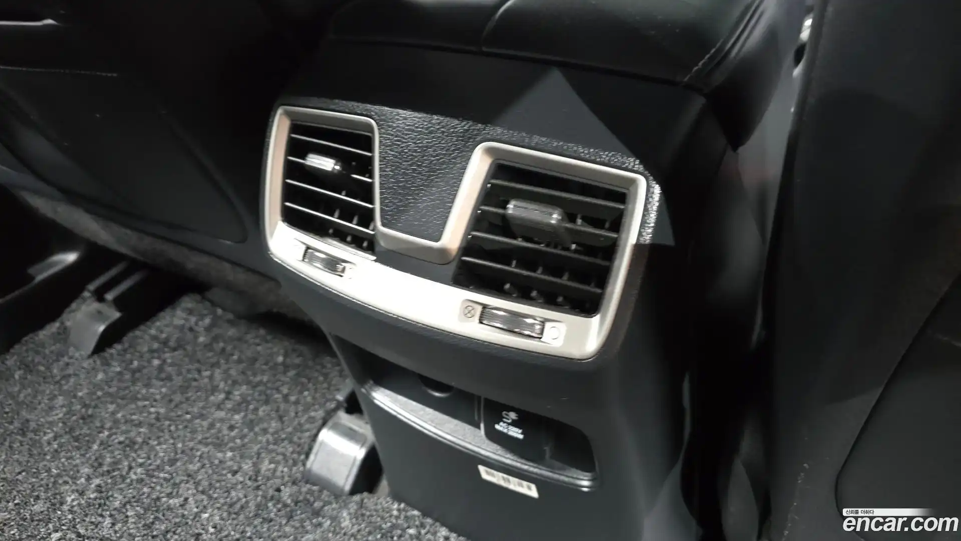 Rexton KG Mobility 2017.6-OPTION-043