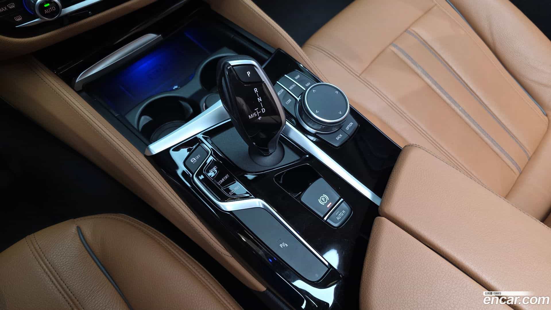 5-Series BMW 2020.2-INNER-009