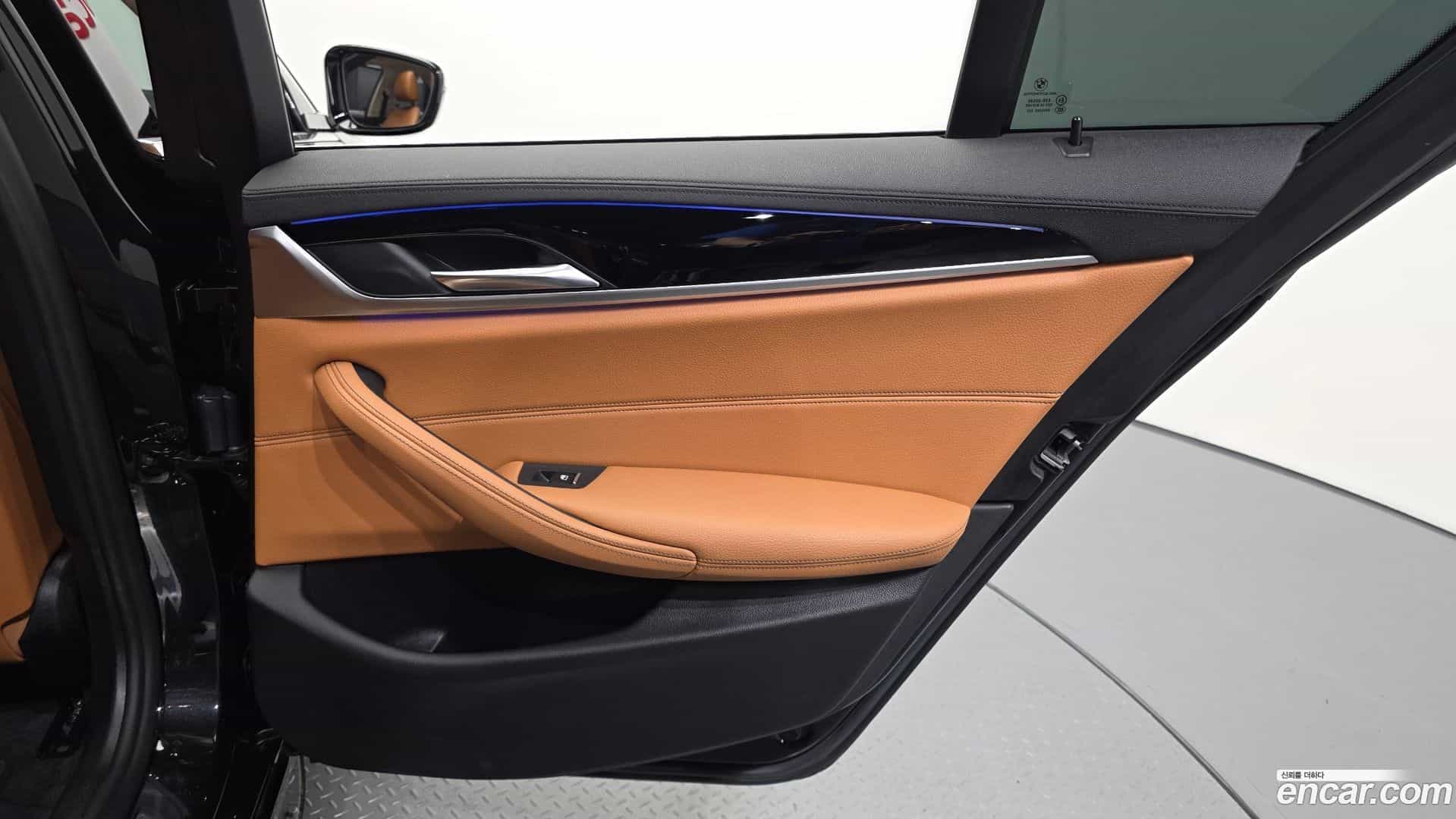 5-Series BMW 2020.2-INNER-035