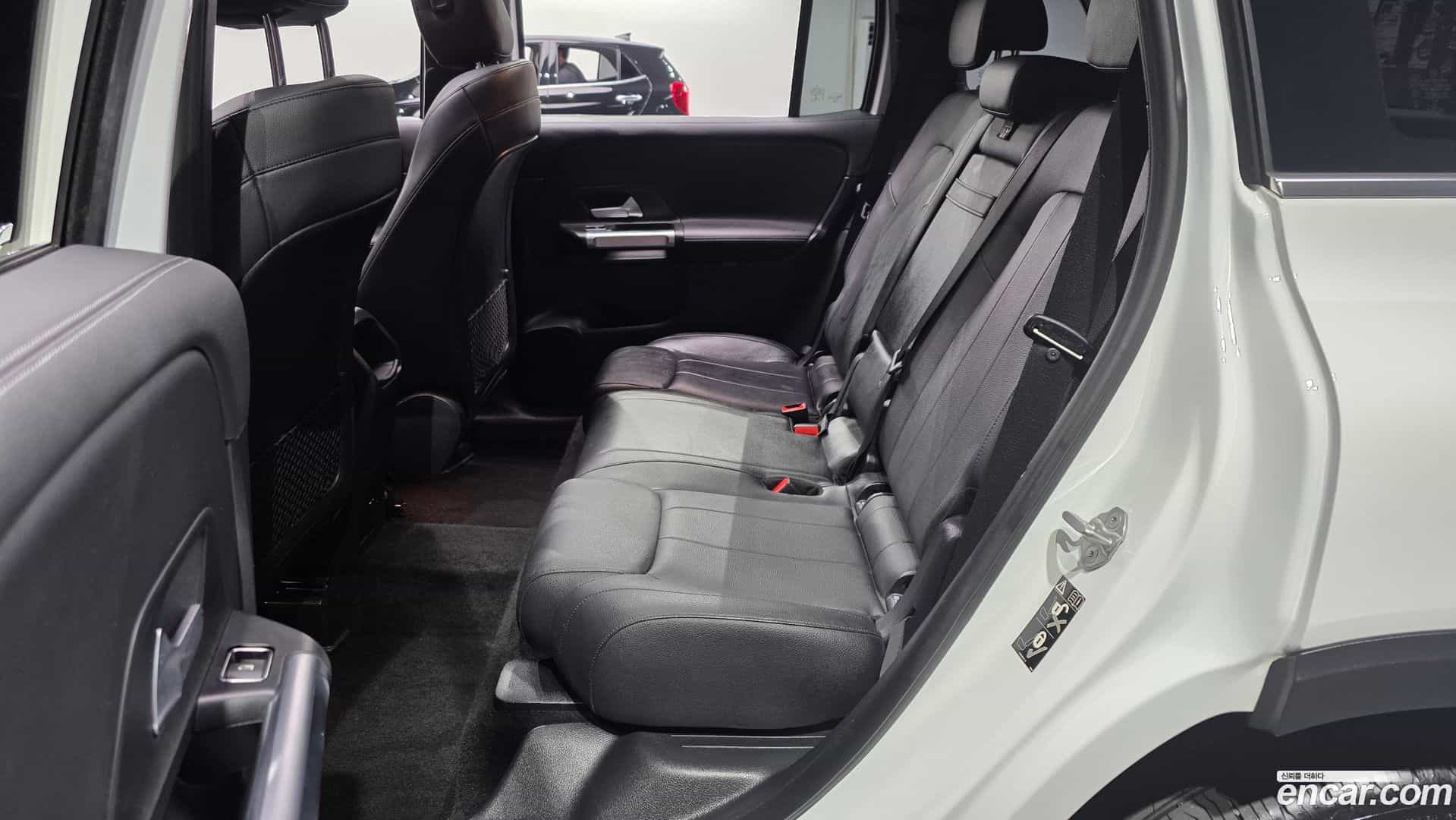 GLB-Class Mercedes-Benz 2021.1-OPTION-015