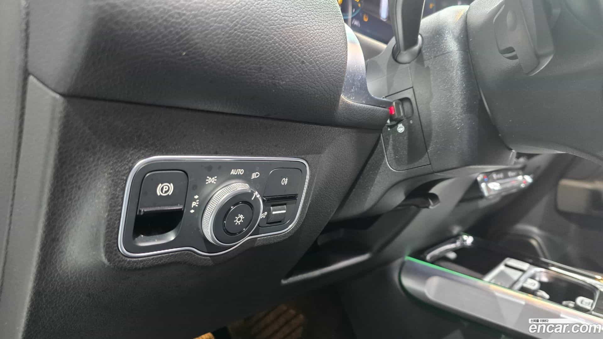 GLB-Class Mercedes-Benz 2021.1-OPTION-016