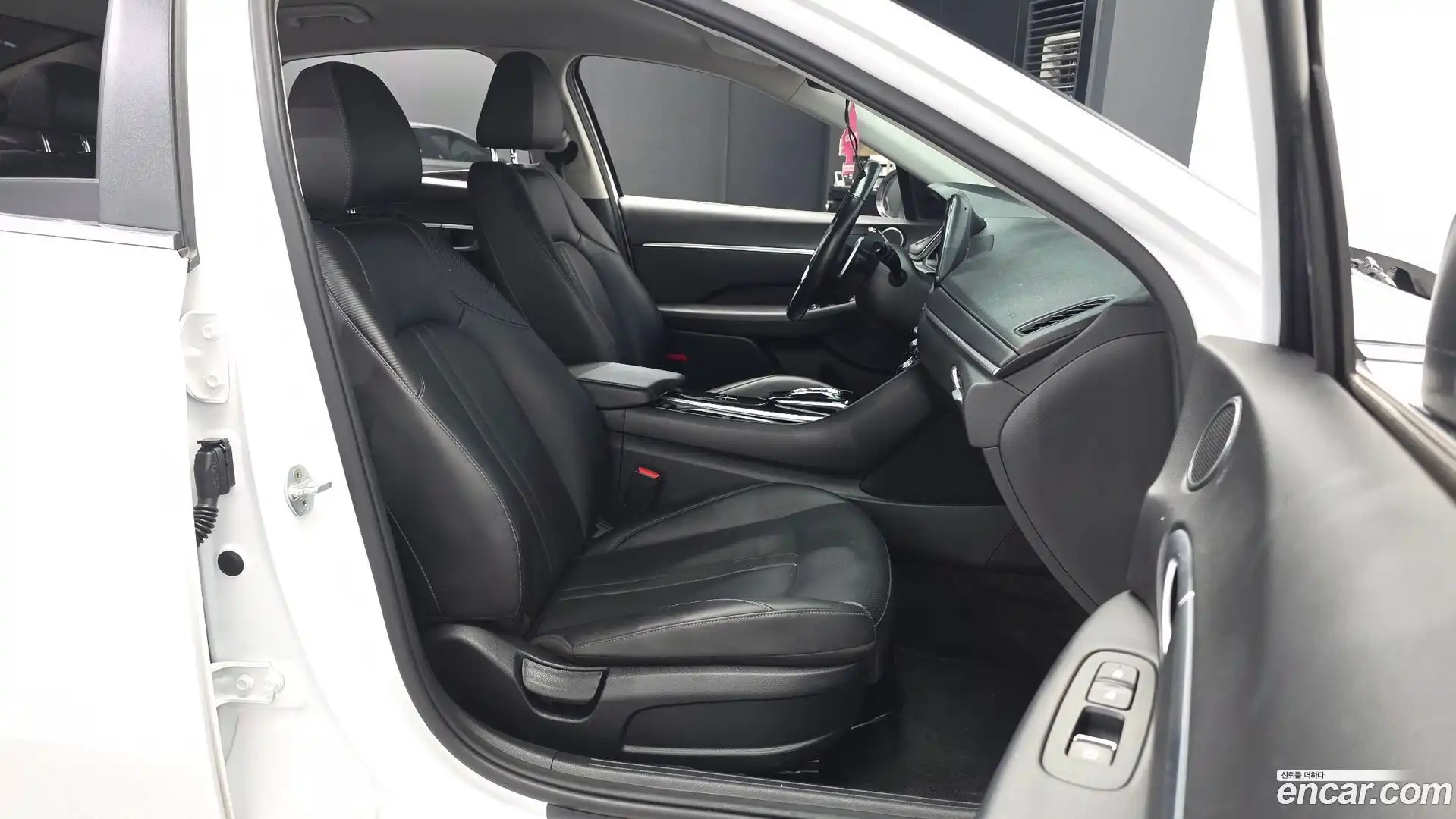 Sonata Hyundai 2019.7-OPTION-015