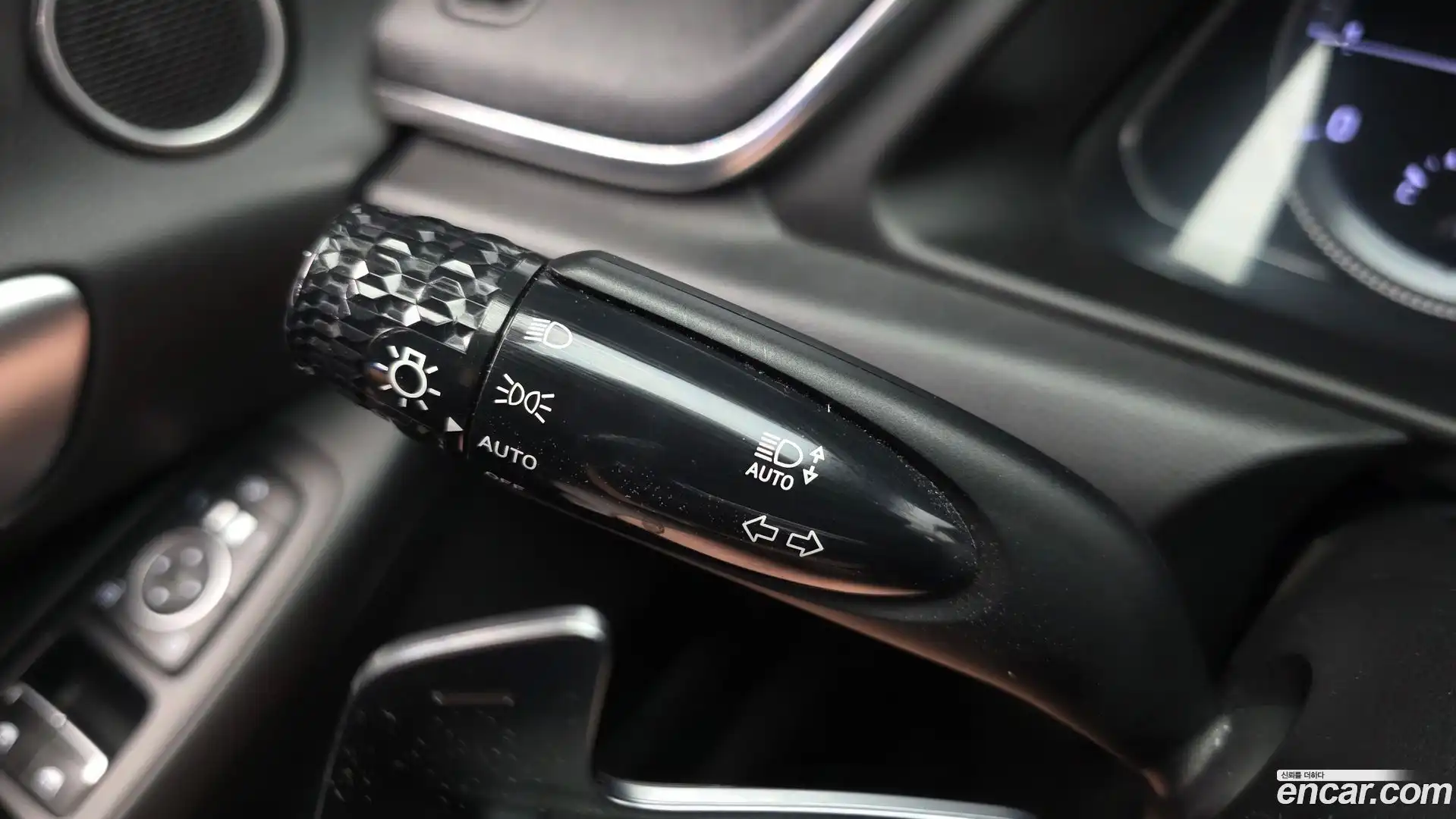 Sonata Hyundai 2019.7-OPTION-023