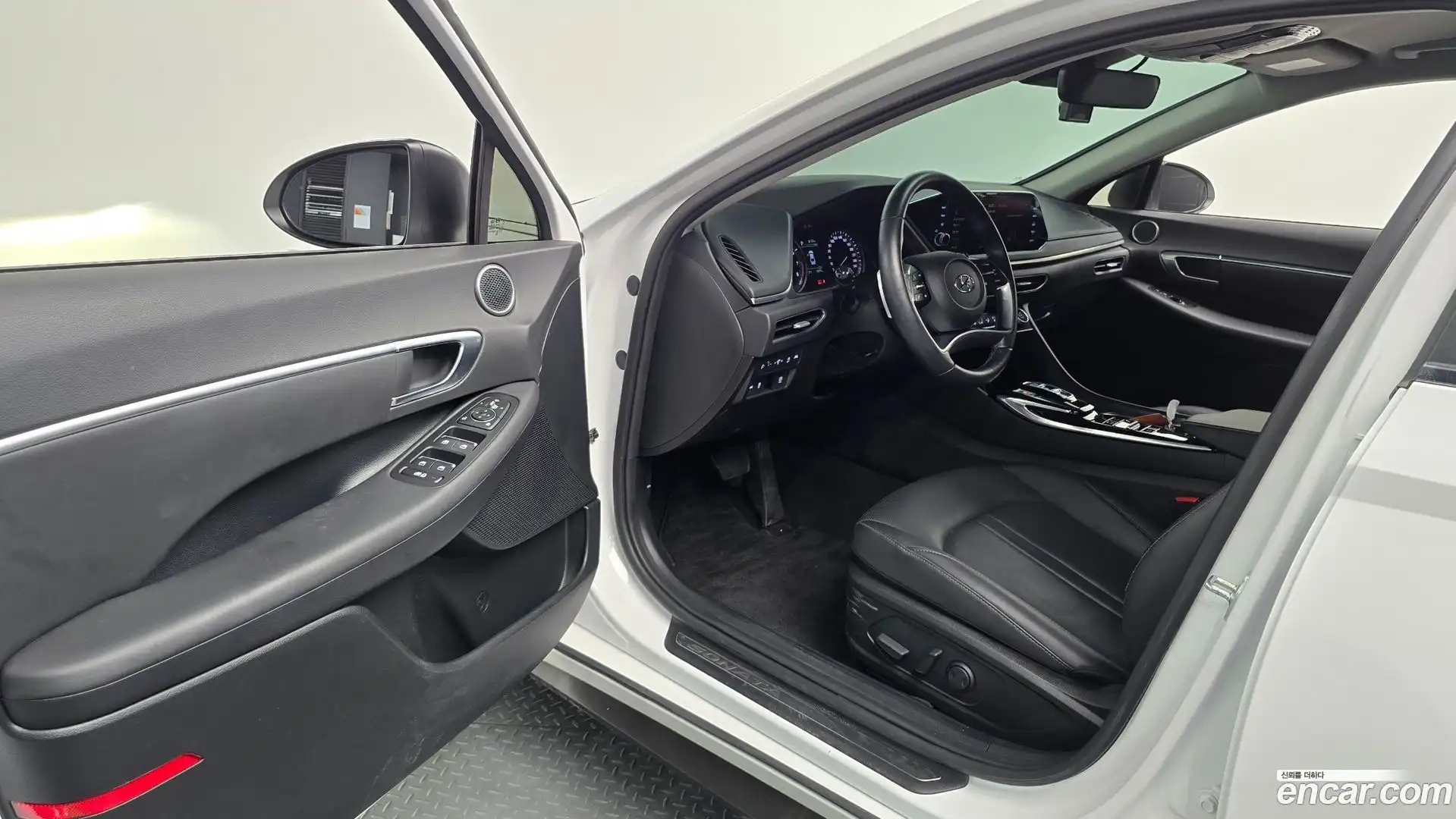 Sonata Hyundai 2021.4-INNER-010