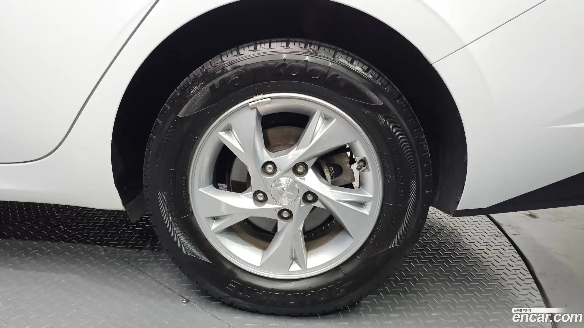 AVANTE Hyundai 2021.7-OUTER-031