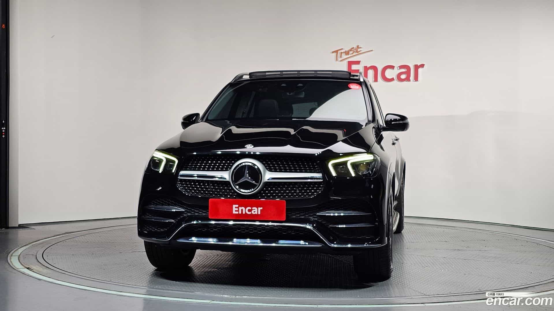 GLE-Class Mercedes-Benz 2020.4-OUTER-003