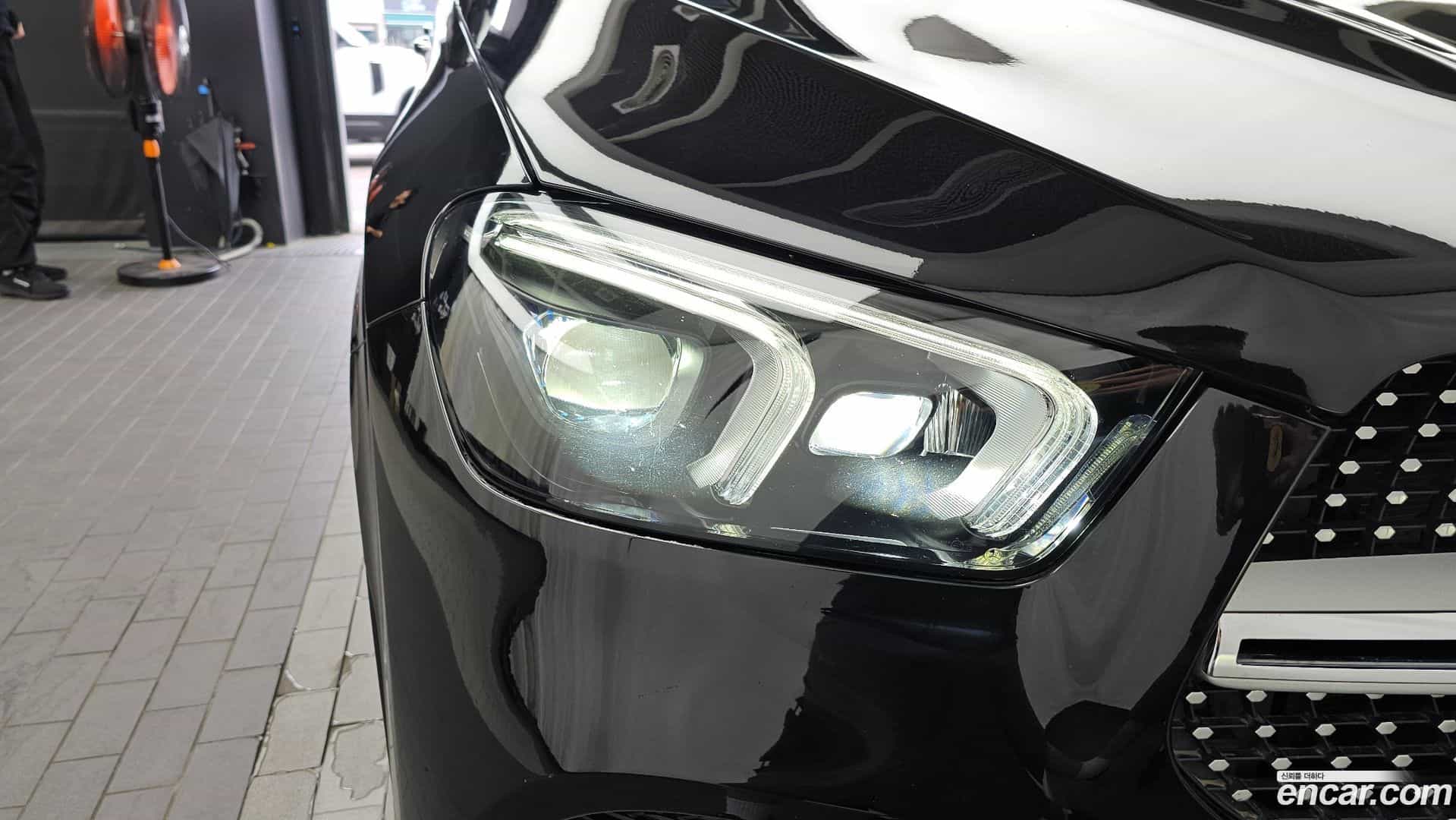 GLE-Class Mercedes-Benz 2020.4-OUTER-032