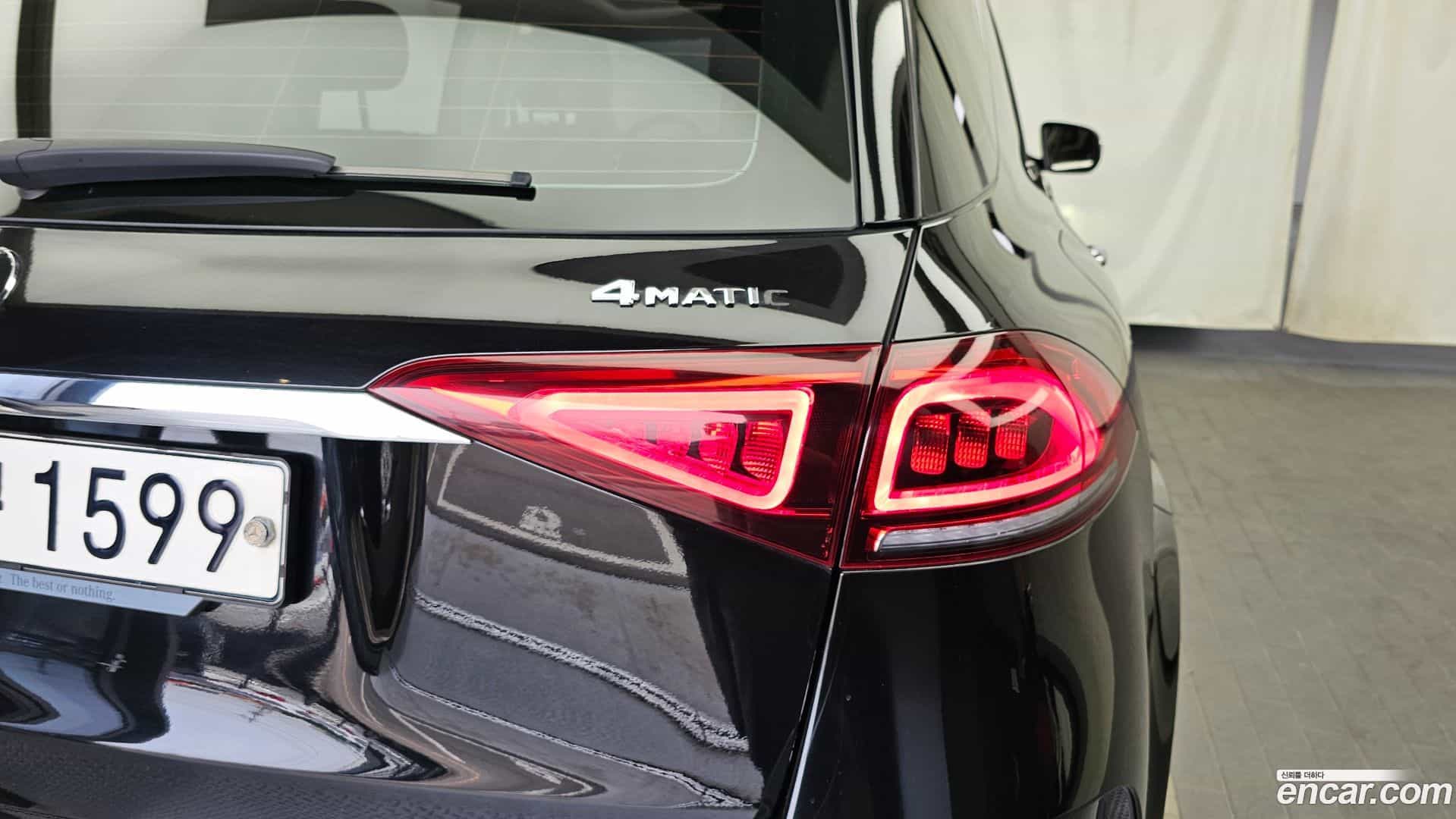 GLE-Class Mercedes-Benz 2020.4-OUTER-033