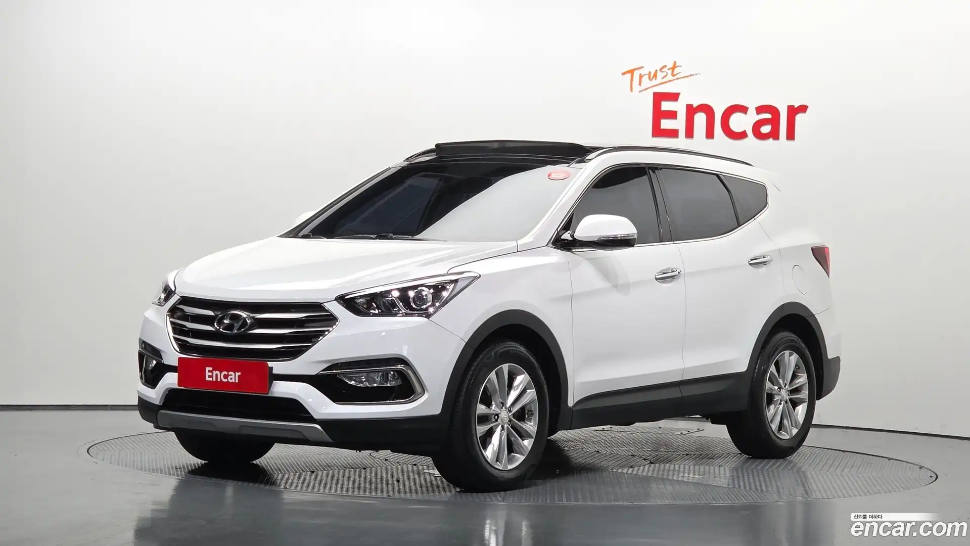 Santafe Hyundai 2015.8-OUTER-001