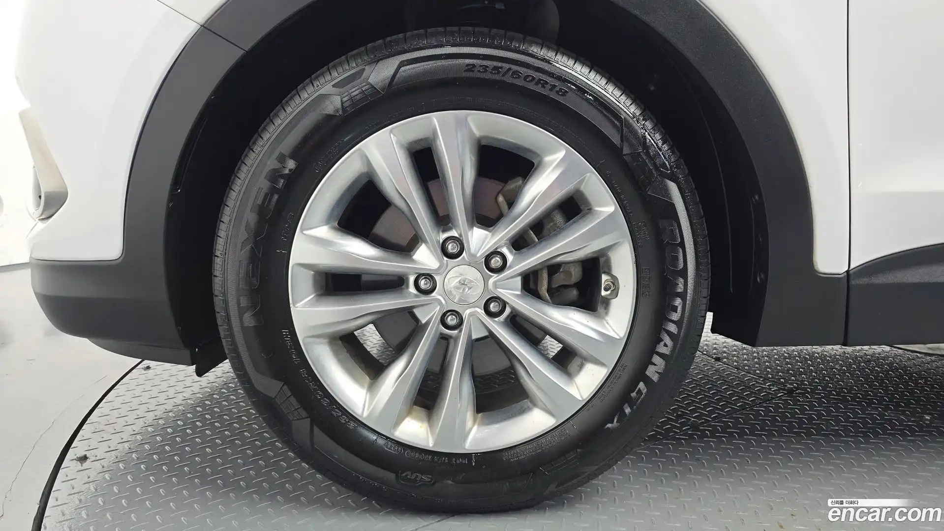 Santafe Hyundai 2015.8-OUTER-005