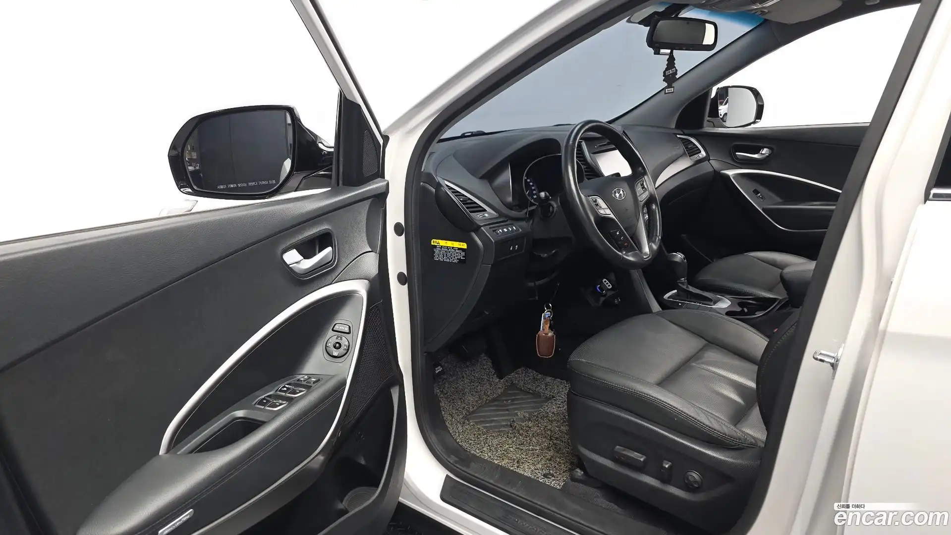Santafe Hyundai 2015.8-INNER-010