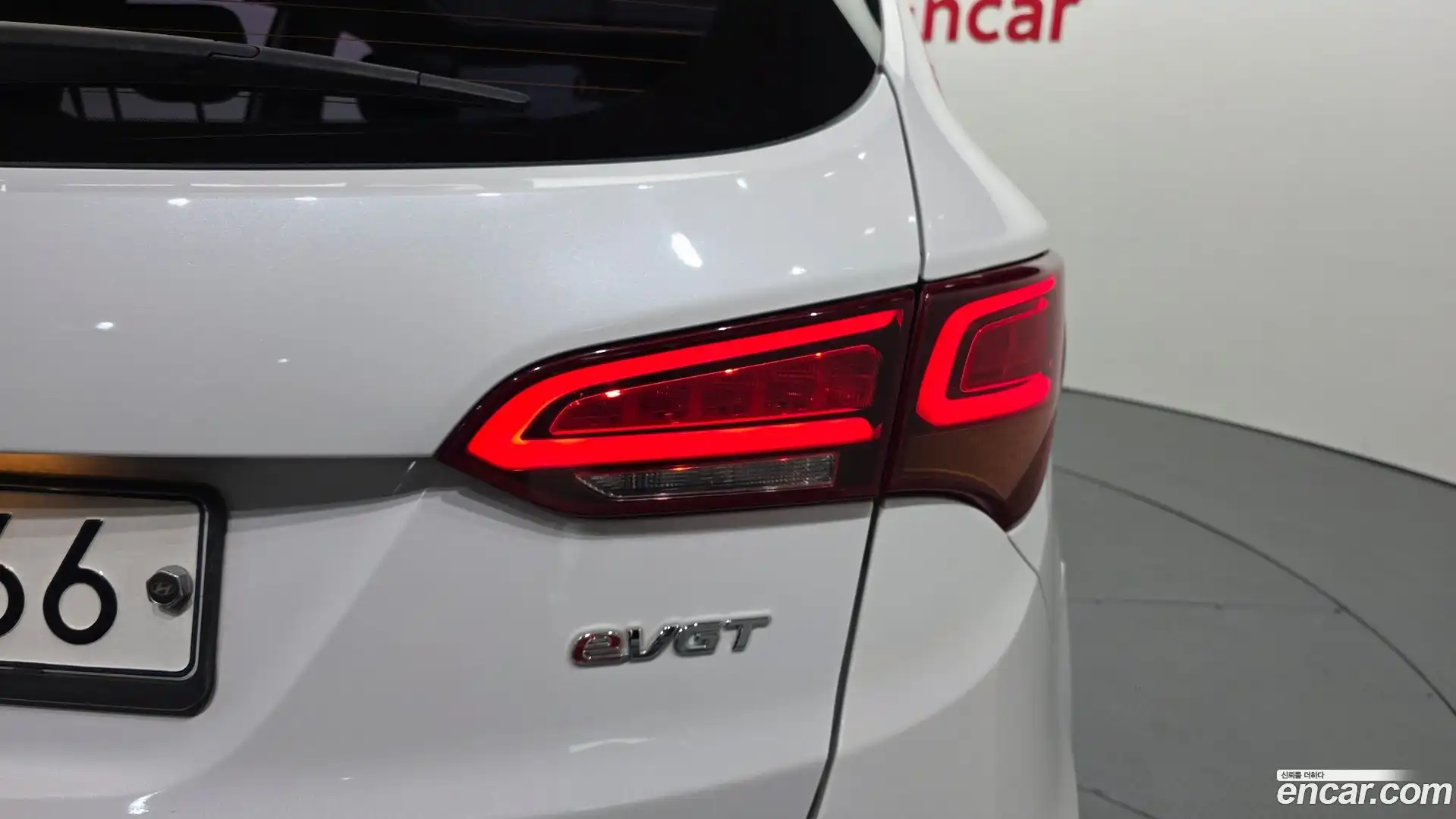 Santafe Hyundai 2015.8-OUTER-033