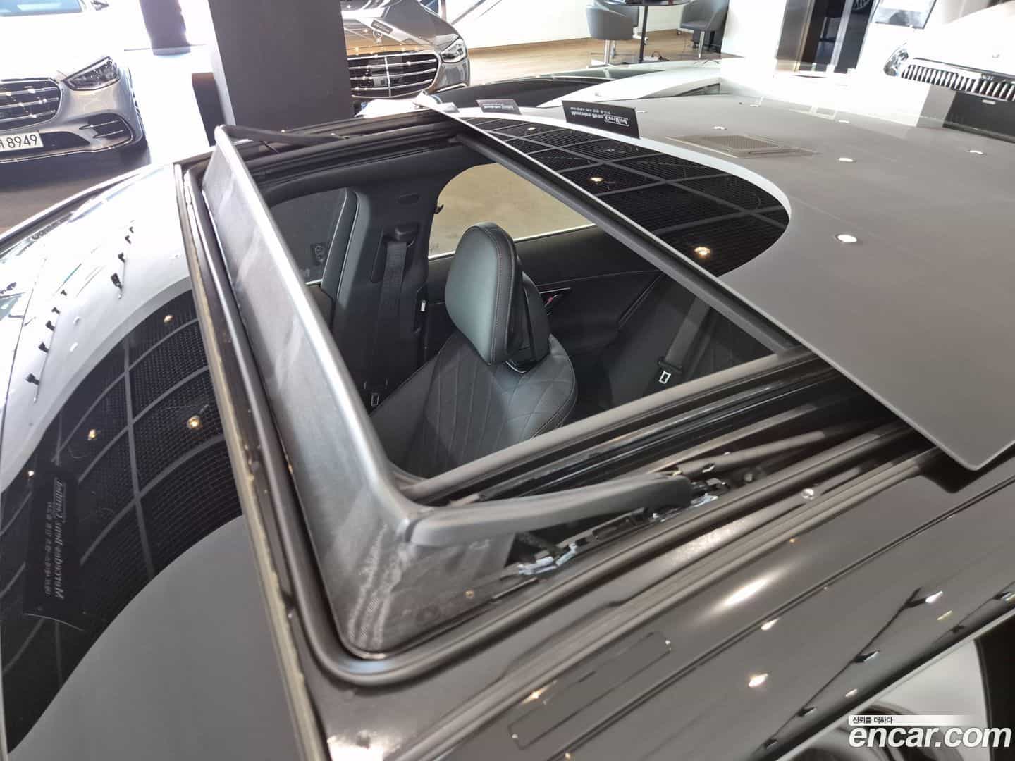 E-Class Mercedes-Benz 2025.11-OPTION-024