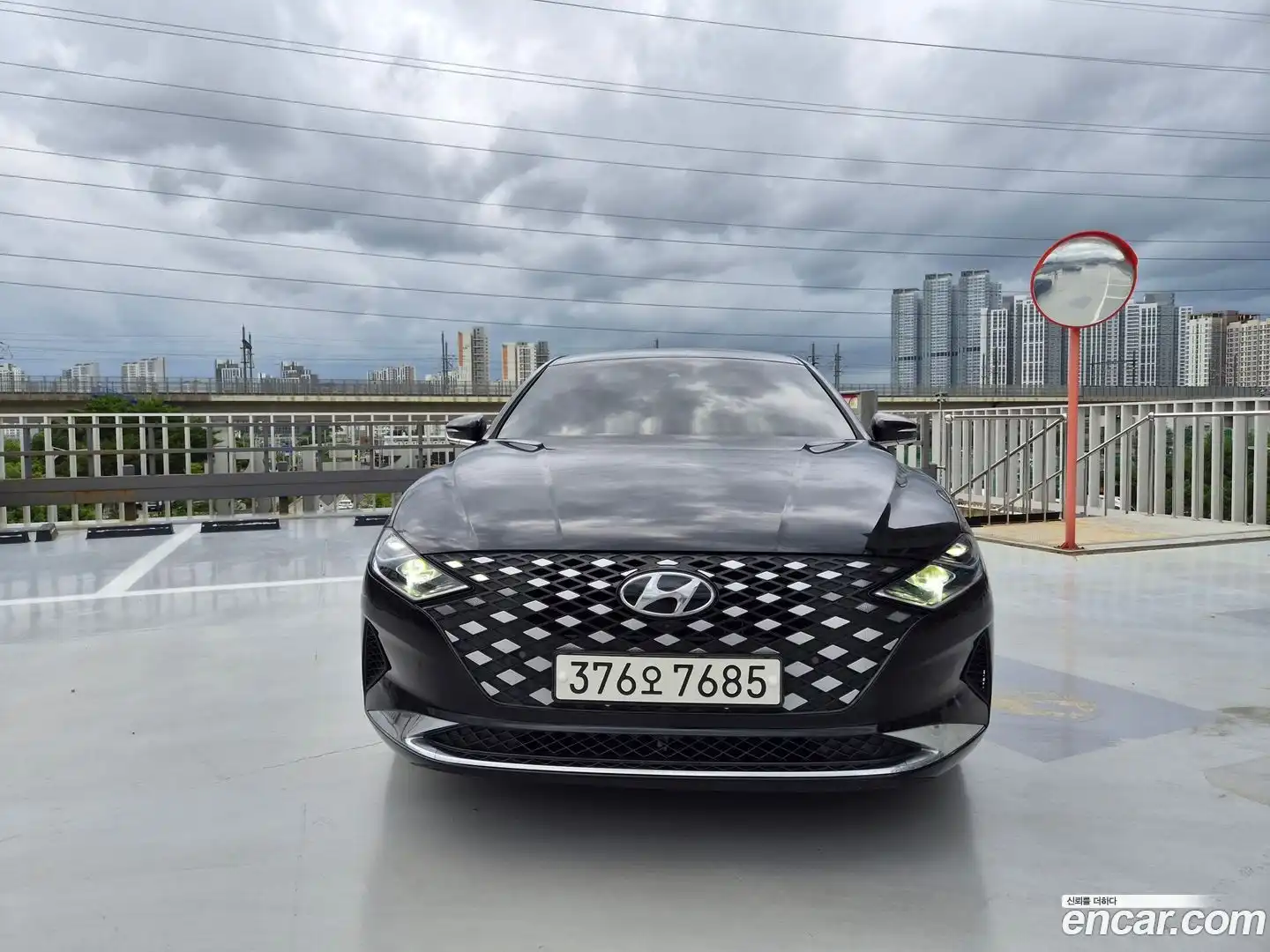 Grandeur Hyundai 2022.2-OUTER-004
