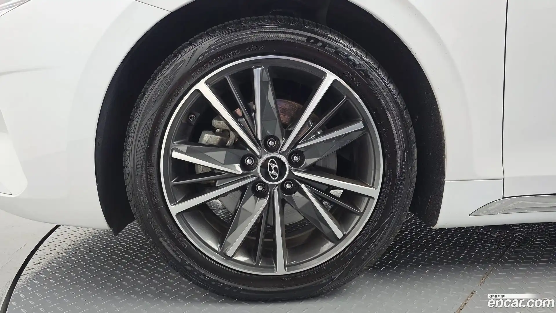 Grandeur Hyundai 2022.5-OUTER-005