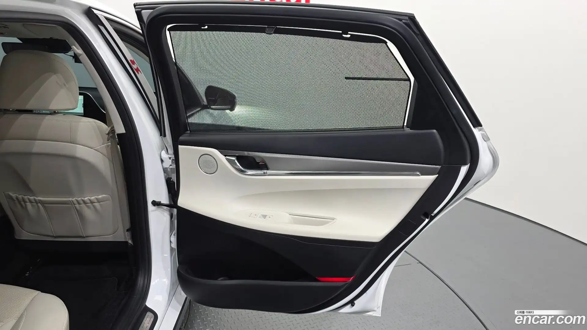 Grandeur Hyundai 2022.5-INNER-035