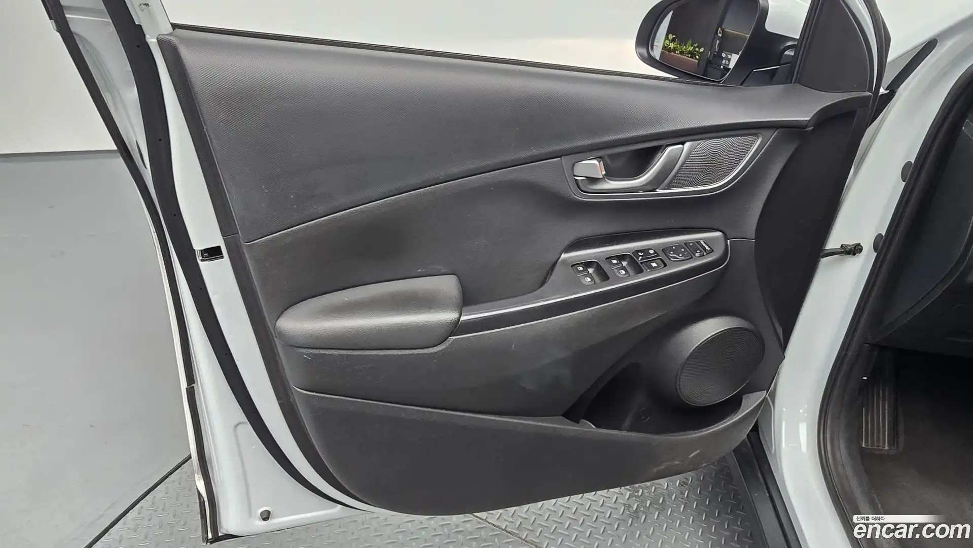 Kona Hyundai 2020.9-INNER-034