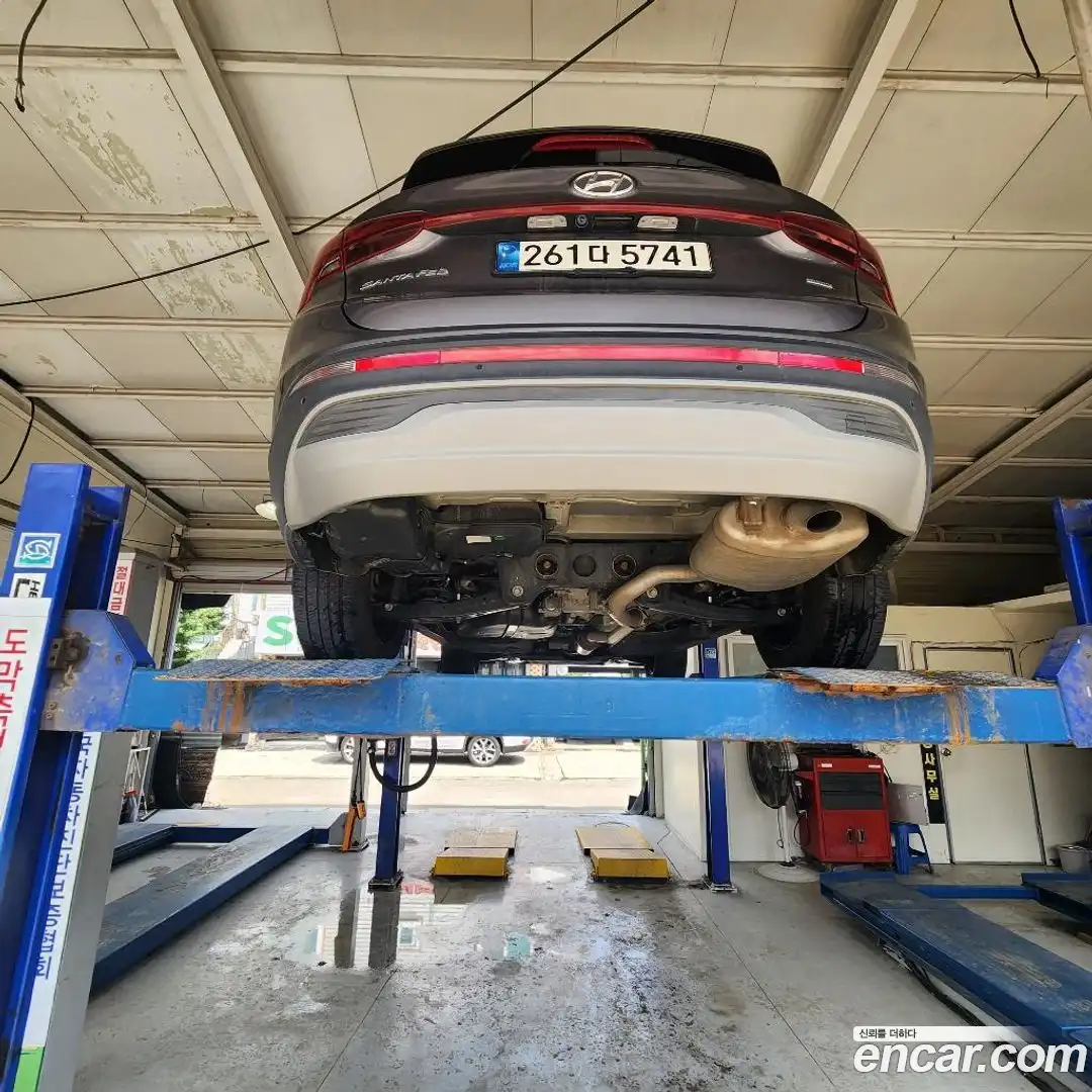 Santafe Hyundai 2022.1-OUTER-002