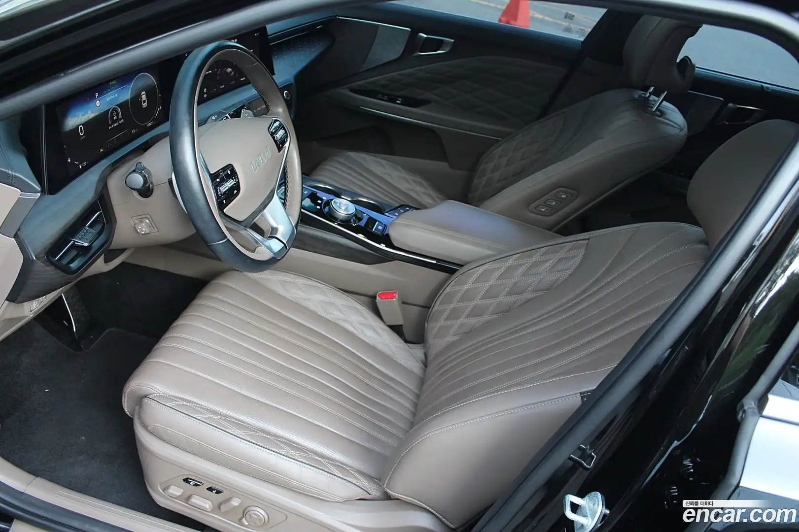 K8 Kia 2023.1-OPTION-018