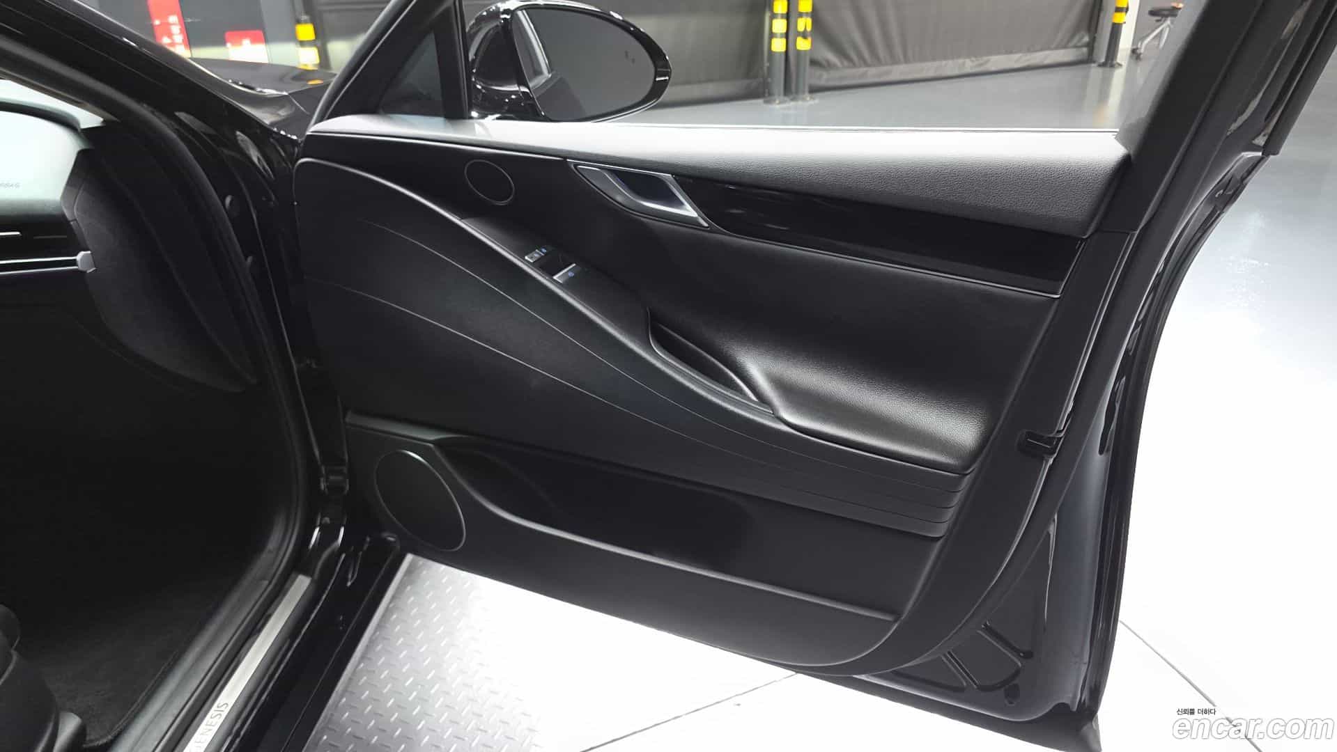 G80 Genesis 2020.11-INNER-034