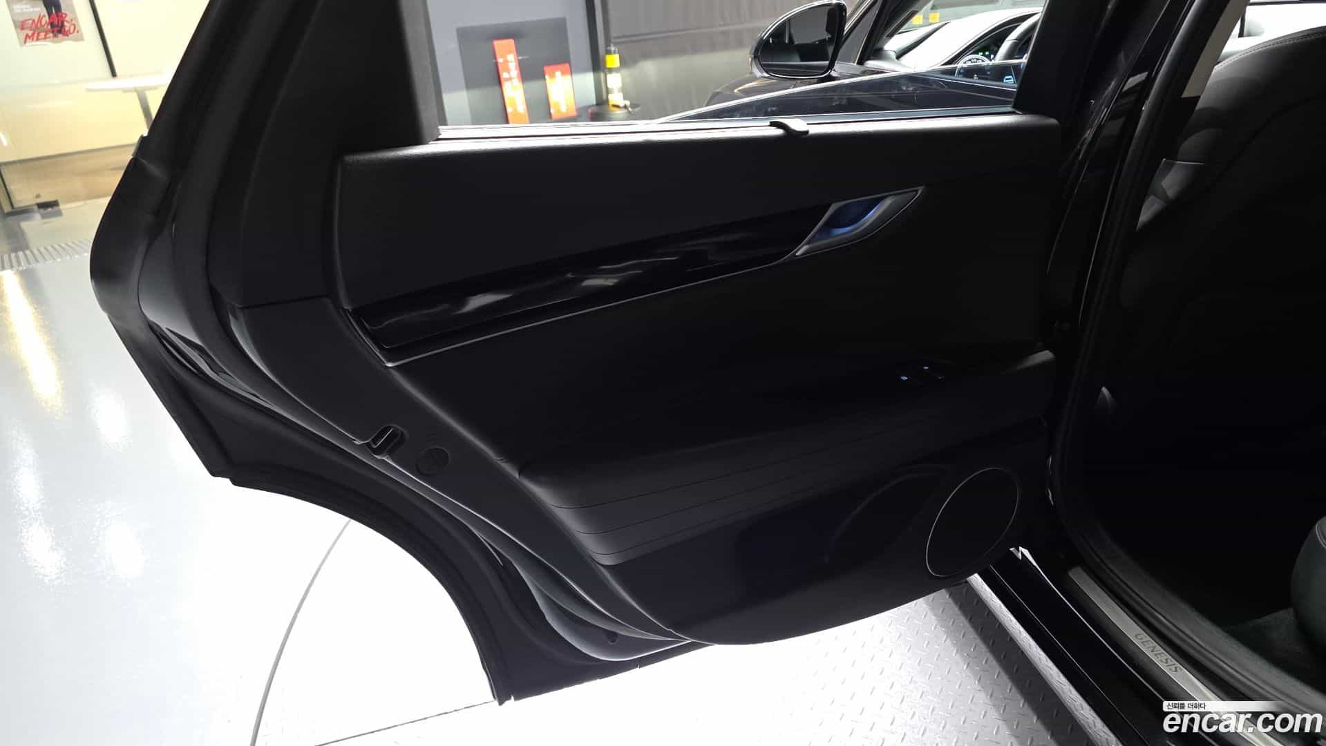 G80 Genesis 2020.11-INNER-035