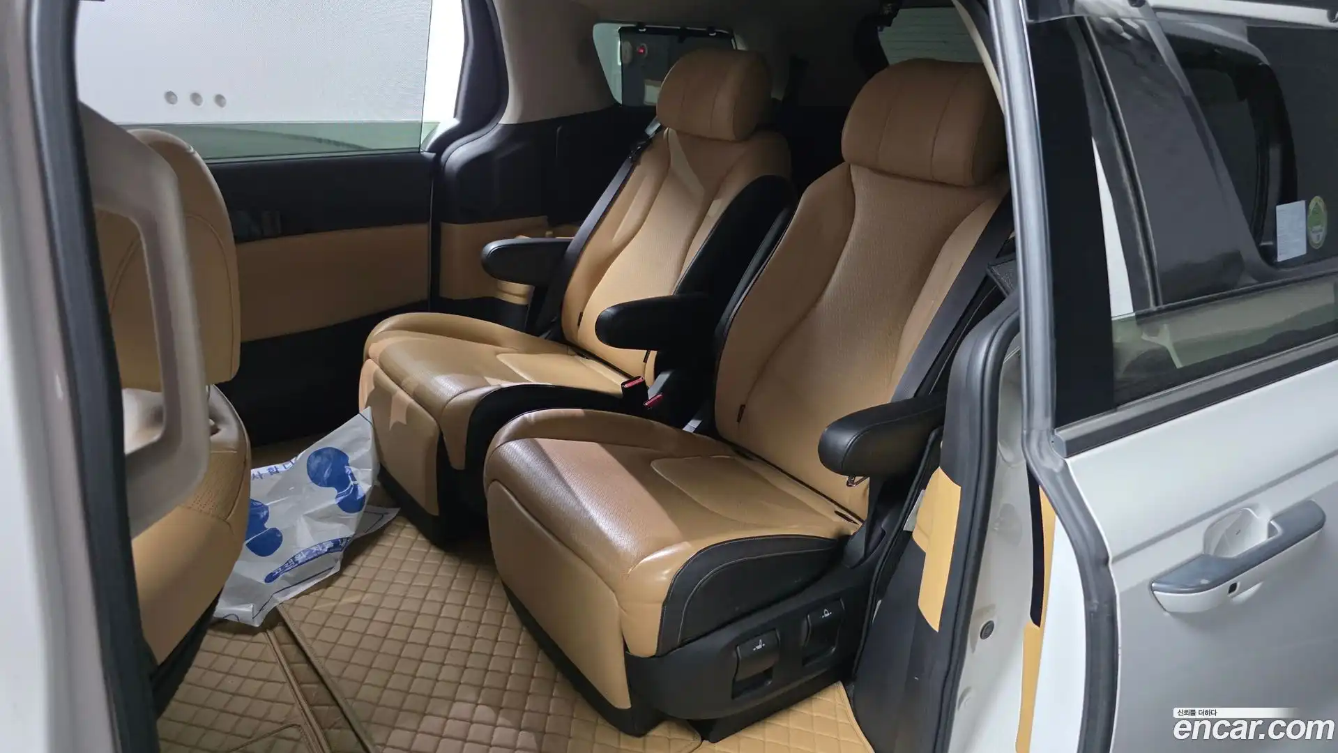 Canival Kia 2021.11-OPTION-015